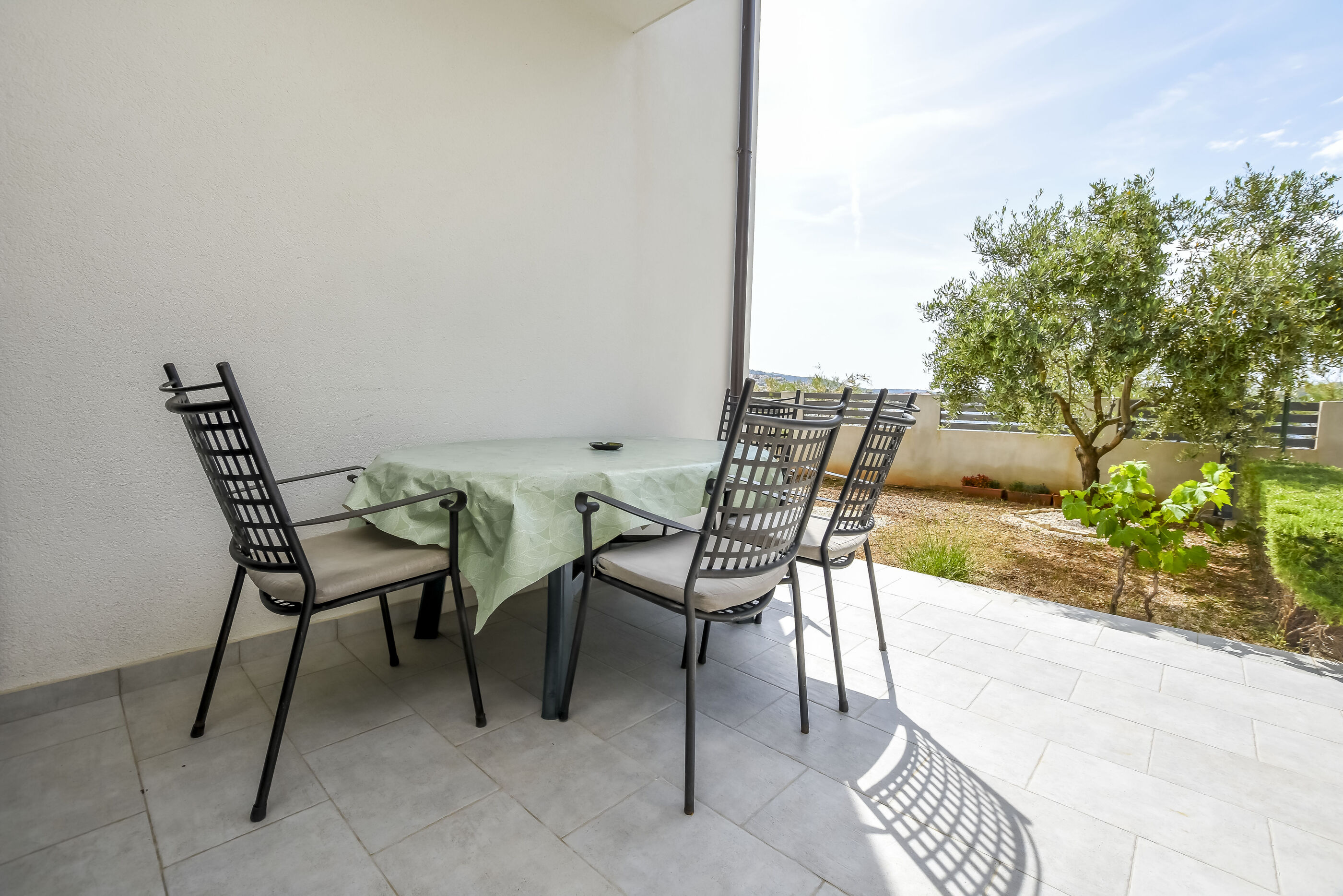 Apartments Seaside apartments Polić 82541-A1