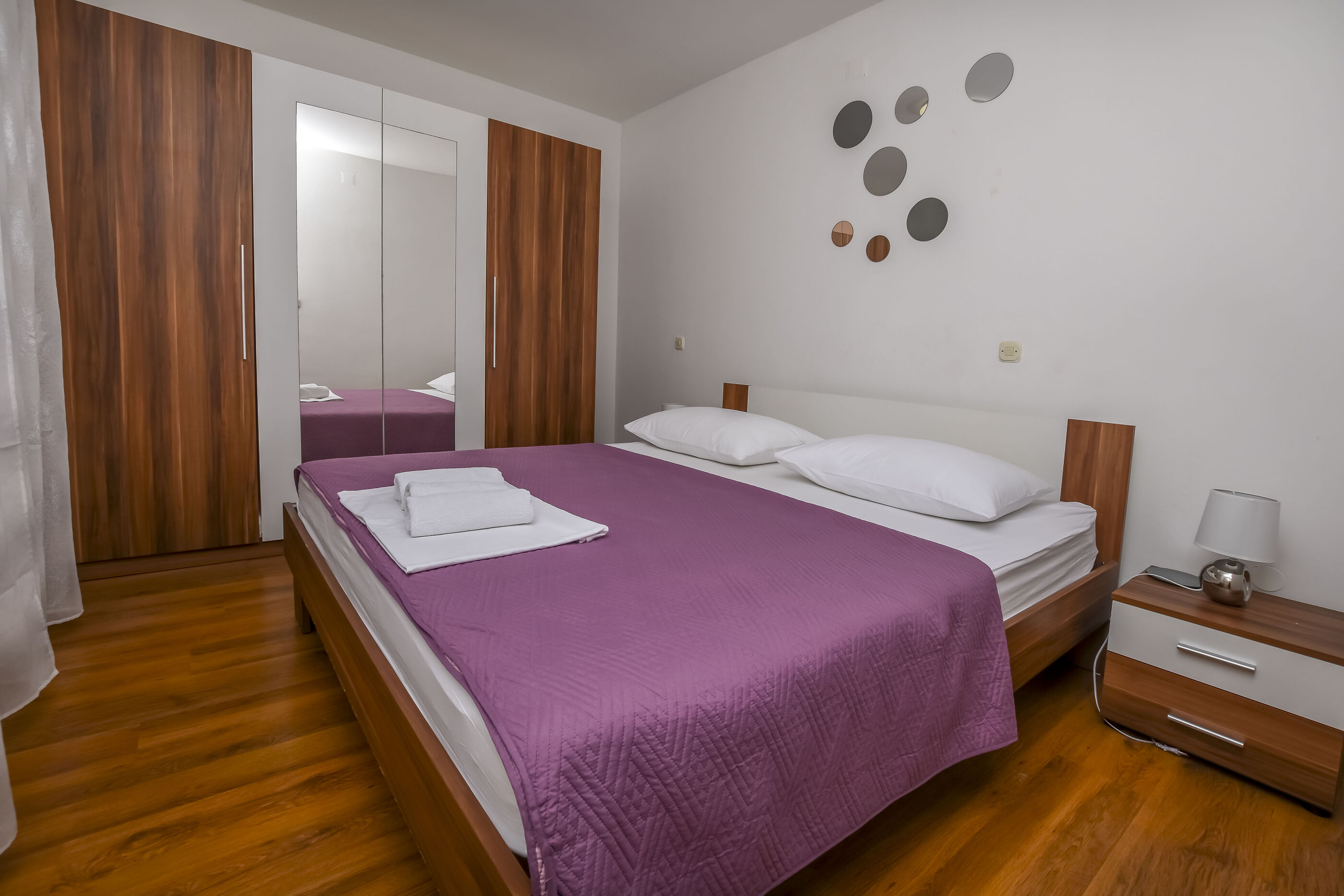 Apartments Seaside apartments Polić 82541-A1