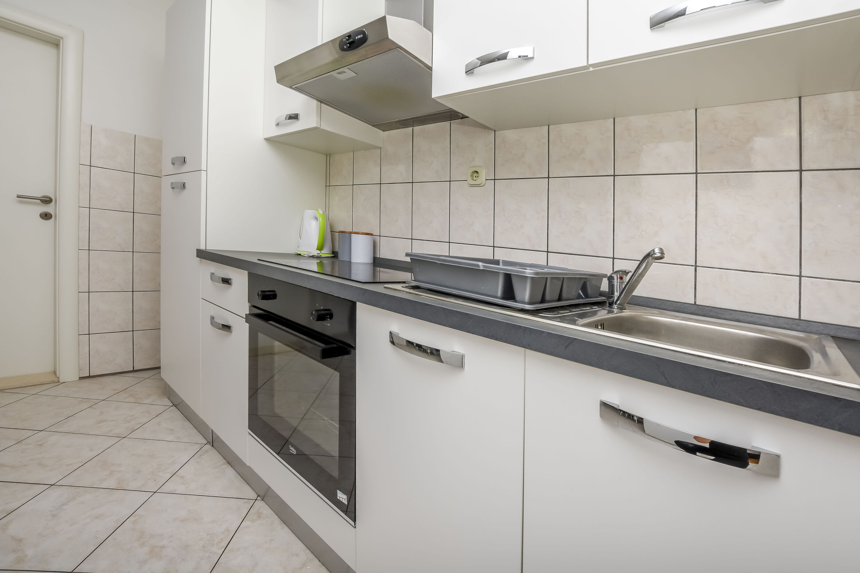 Apartments Seaside apartments Polić 82541-A2