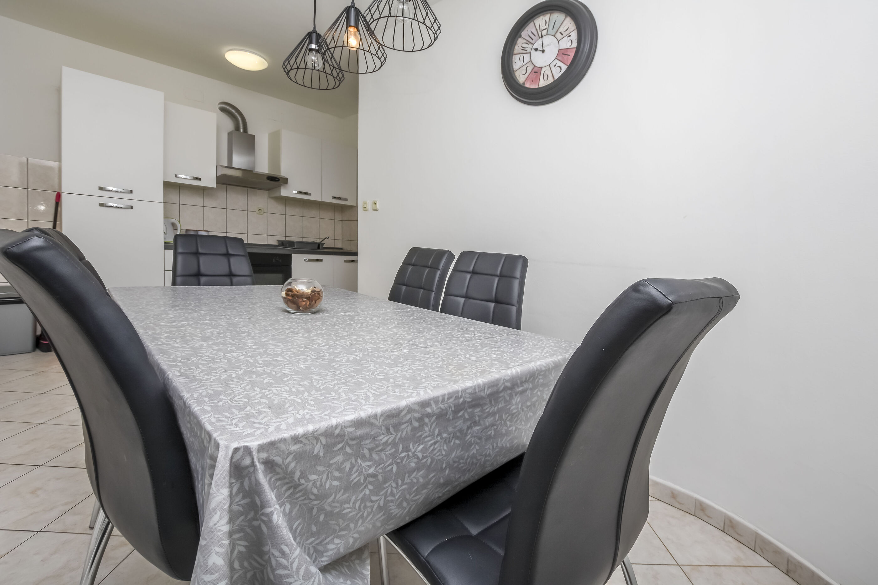 Apartments Seaside apartments Polić 82541-A2