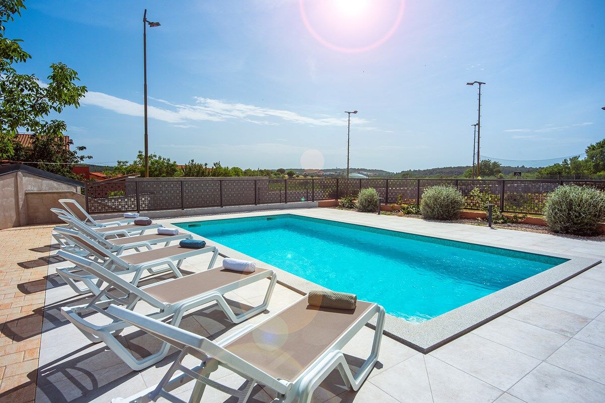 Villa Helios 74242-K1