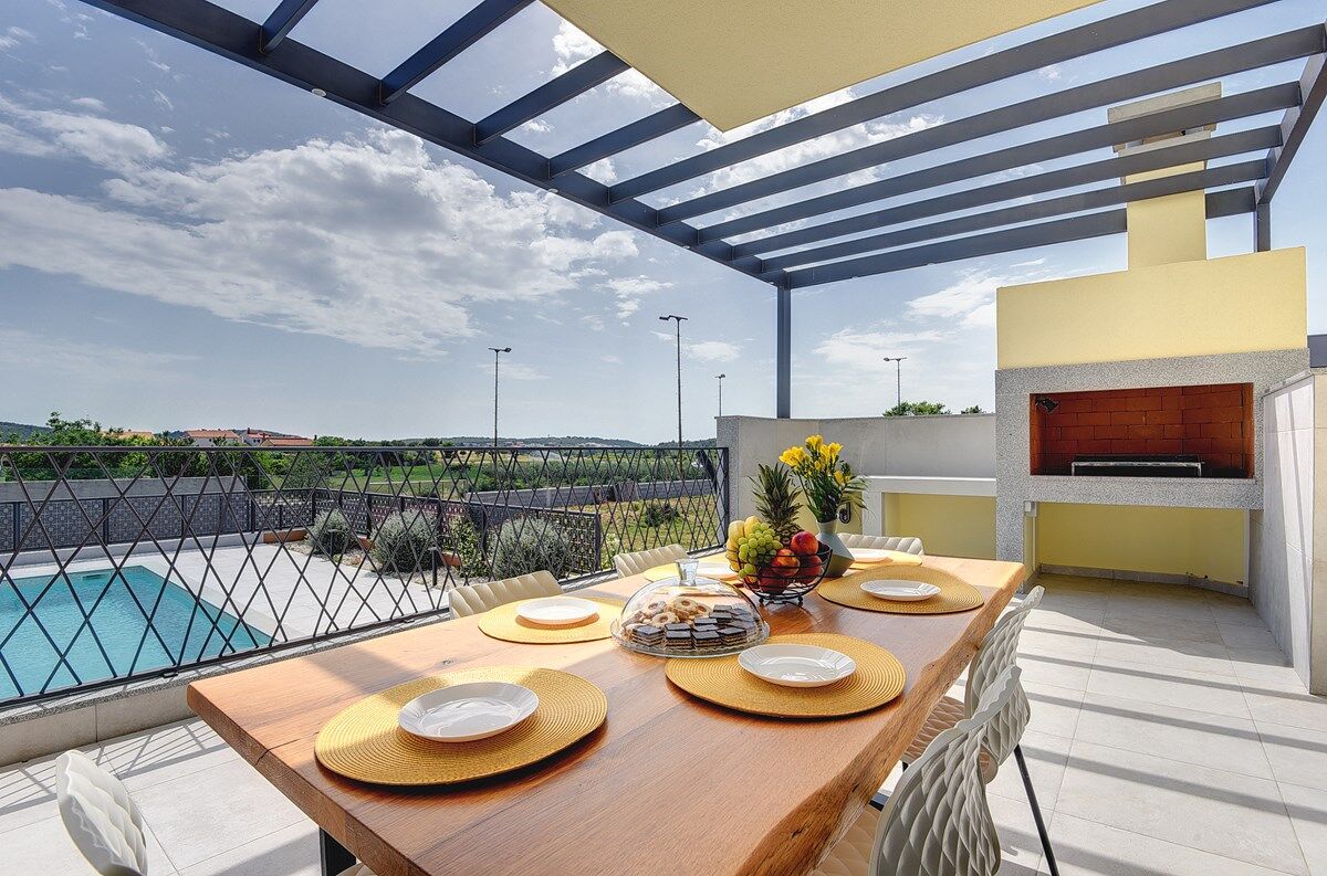 Villa Helios 74242-K1
