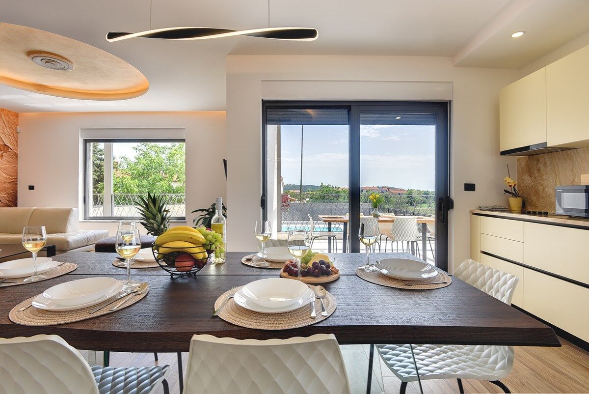 Villa Helios 74242-K1