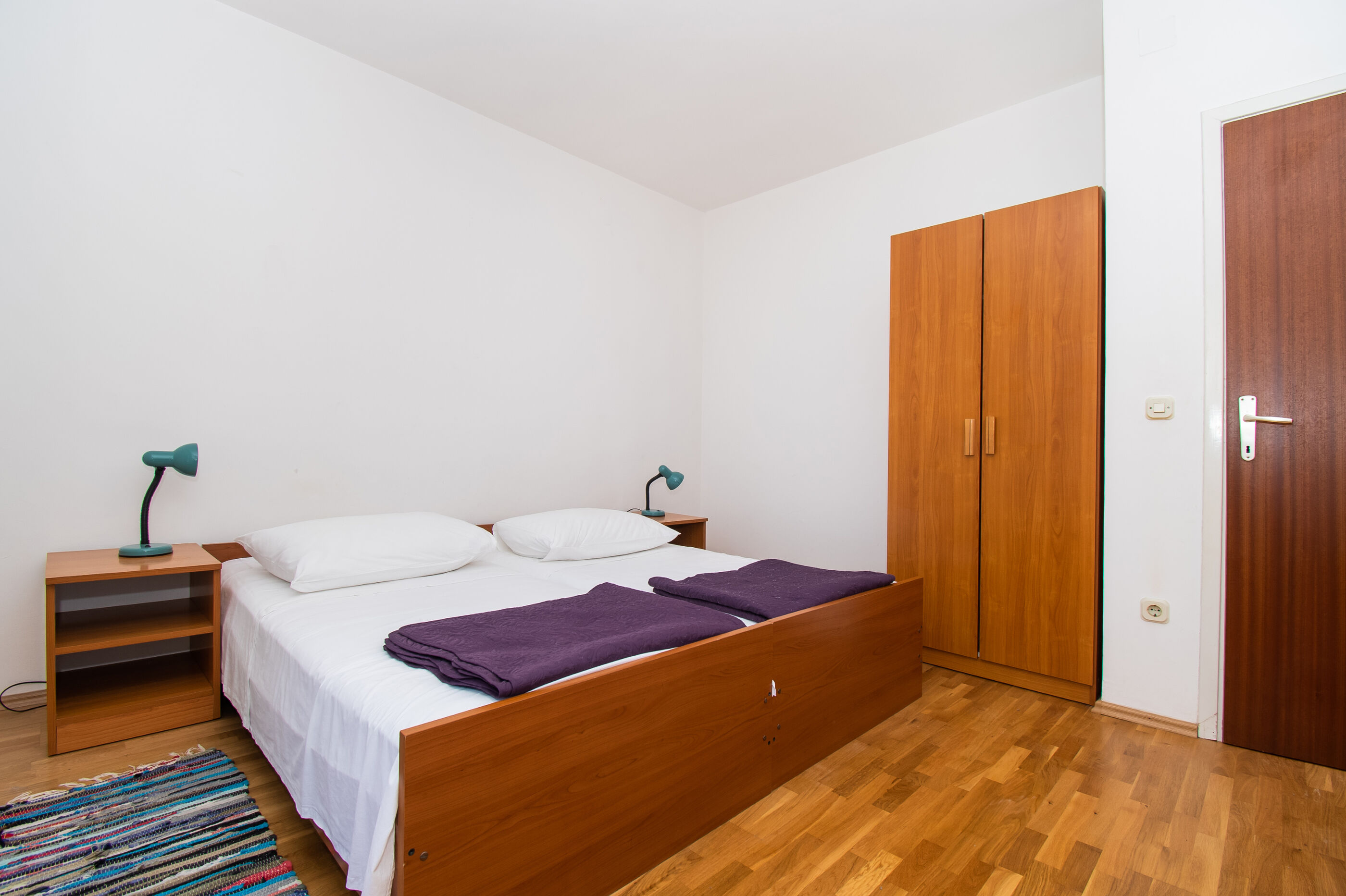 Apartments Goran near the beach 86781-A1