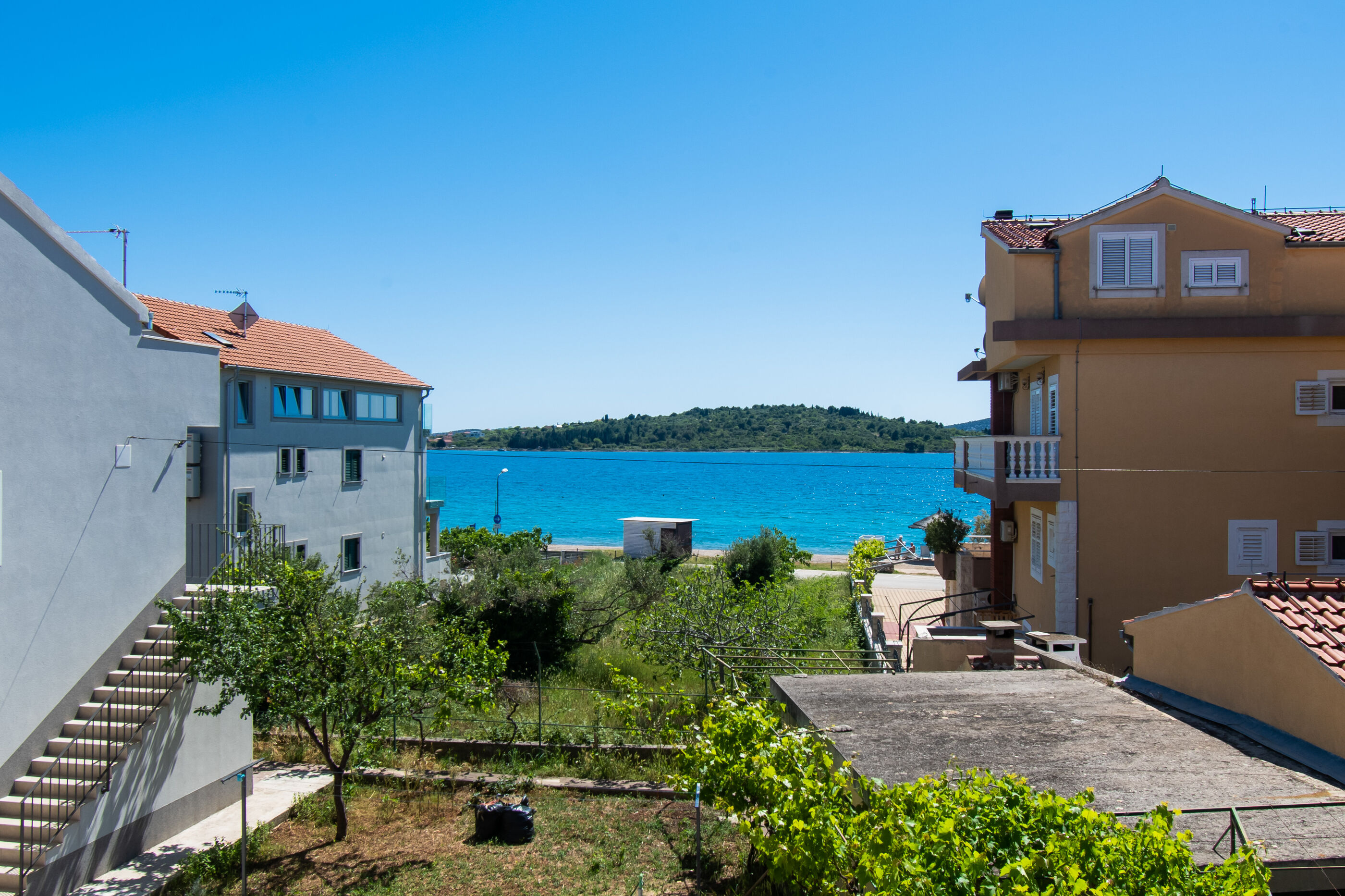 Apartments Goran near the beach 86781-A1