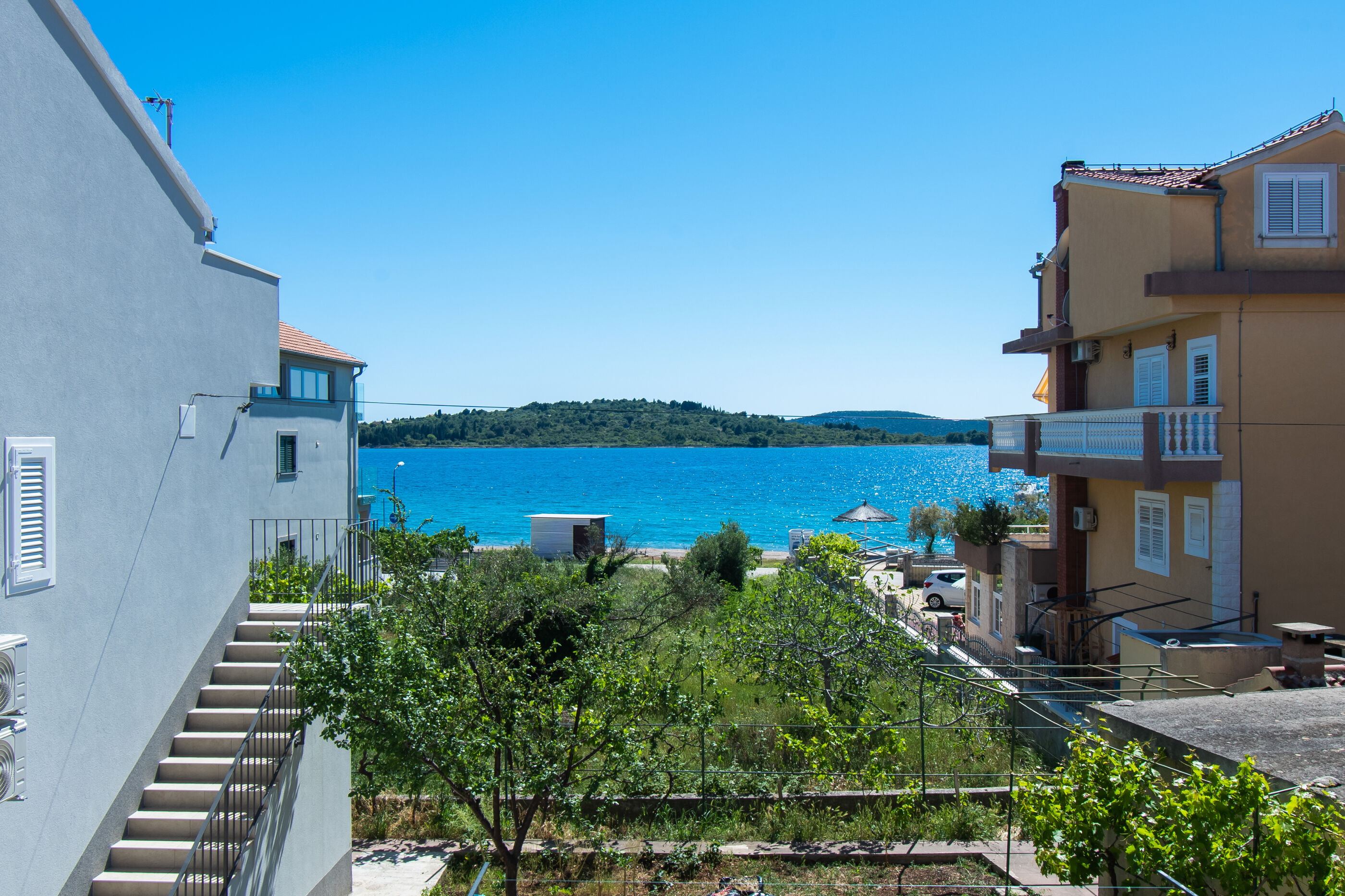 Apartments Goran near the beach 86781-A1
