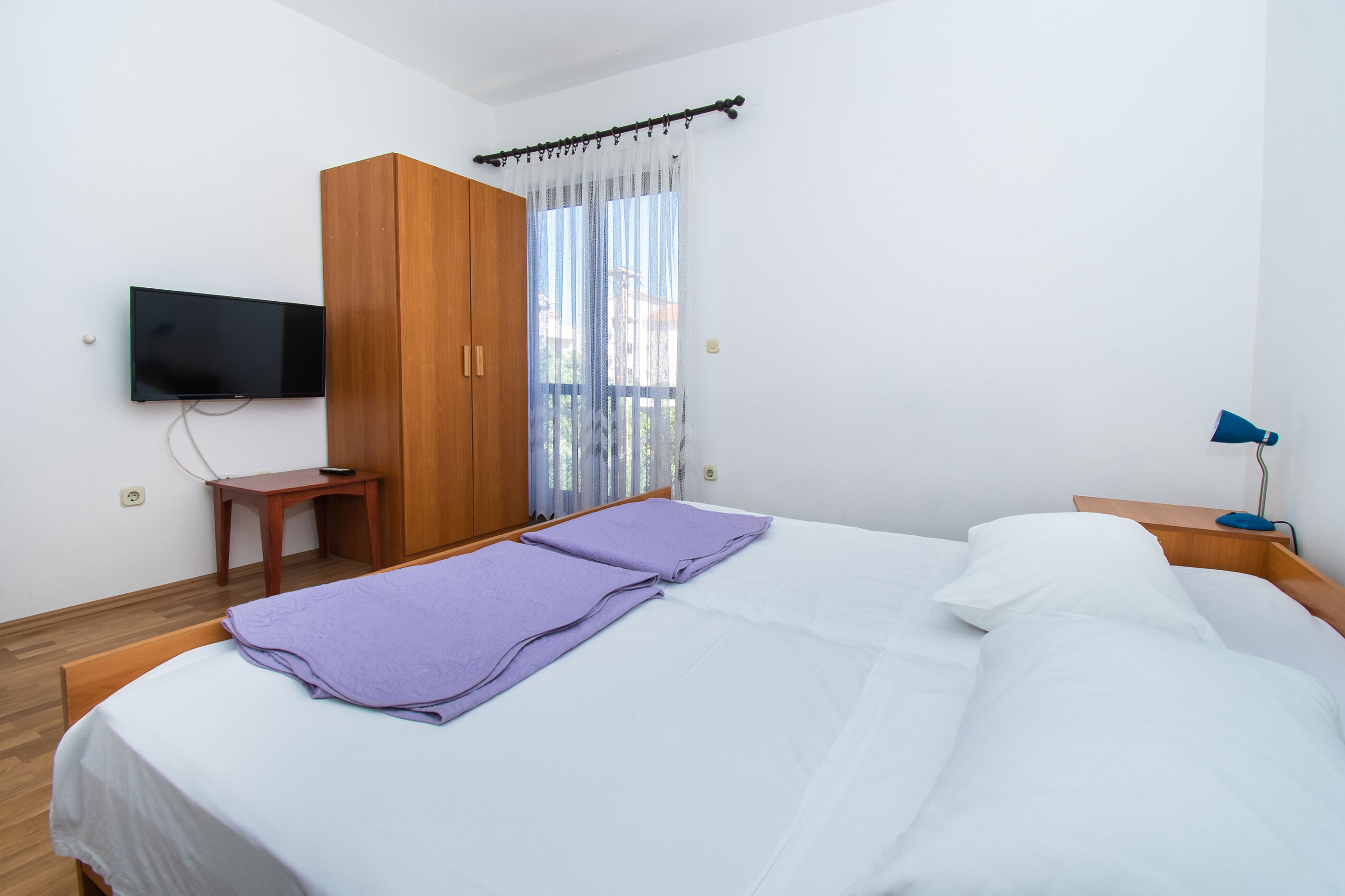 Apartments Goran near the beach 86781-A2