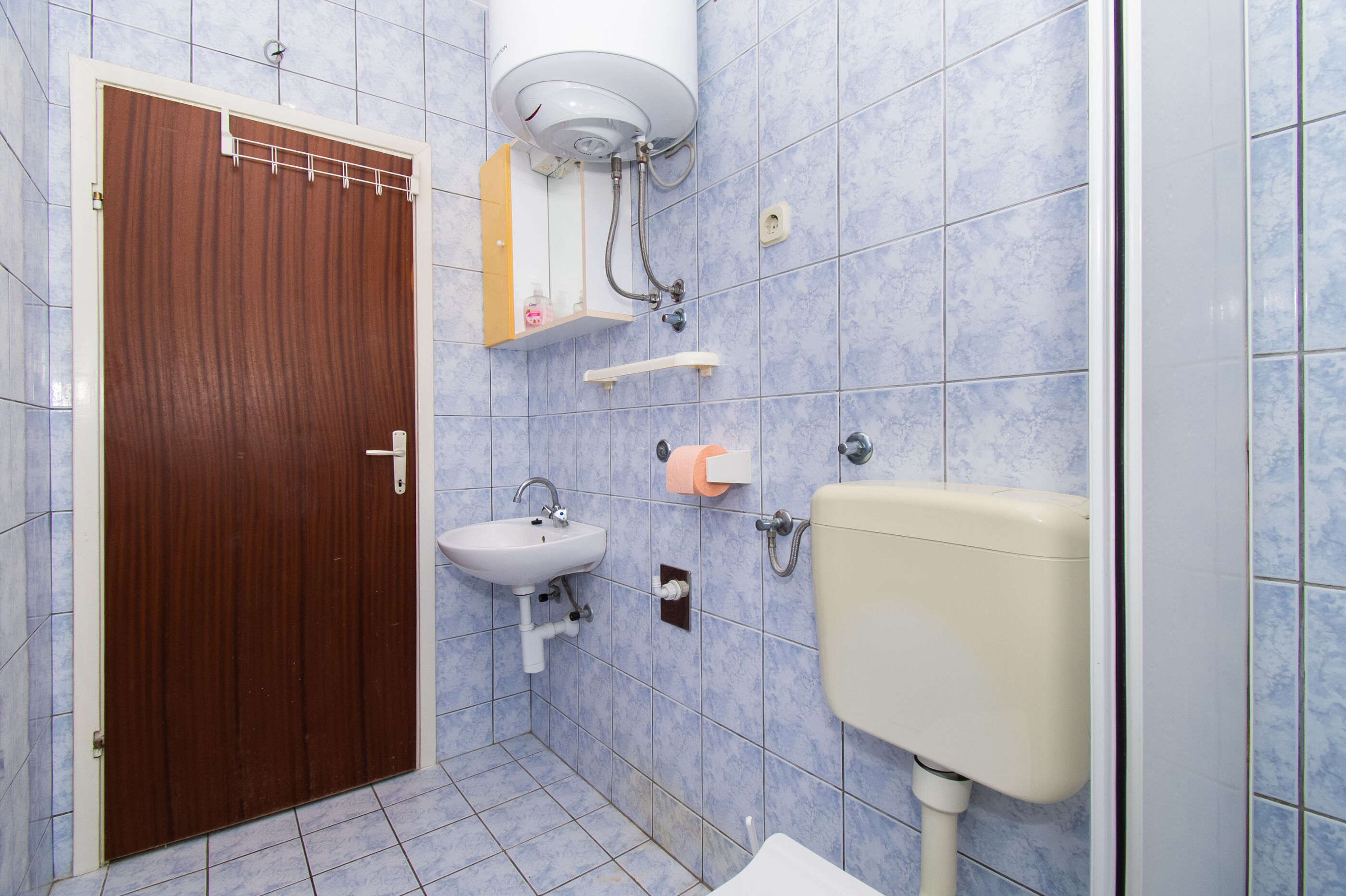 Apartments Goran near the beach 86781-A2