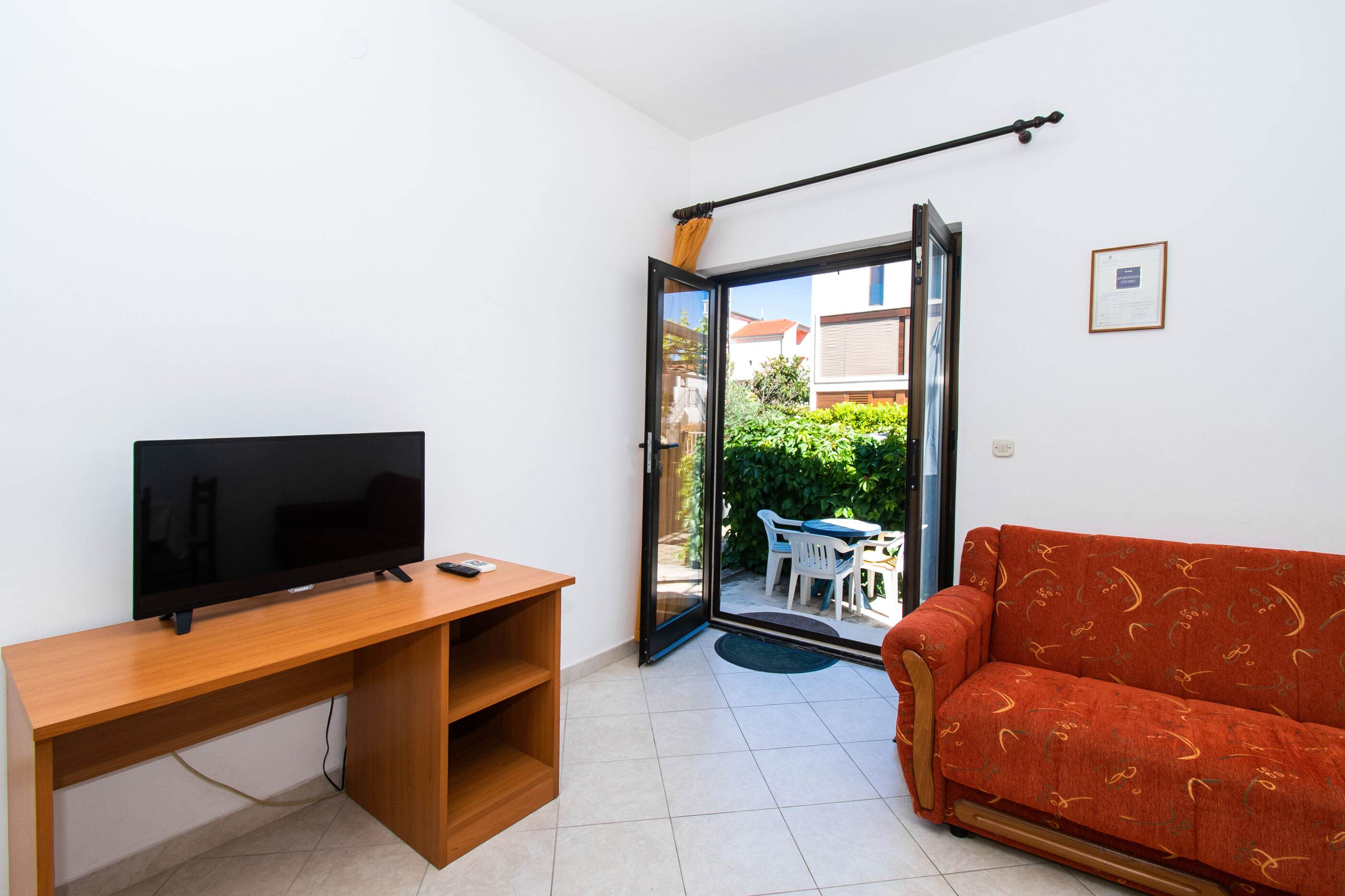 Apartments Goran near the beach 86781-A3
