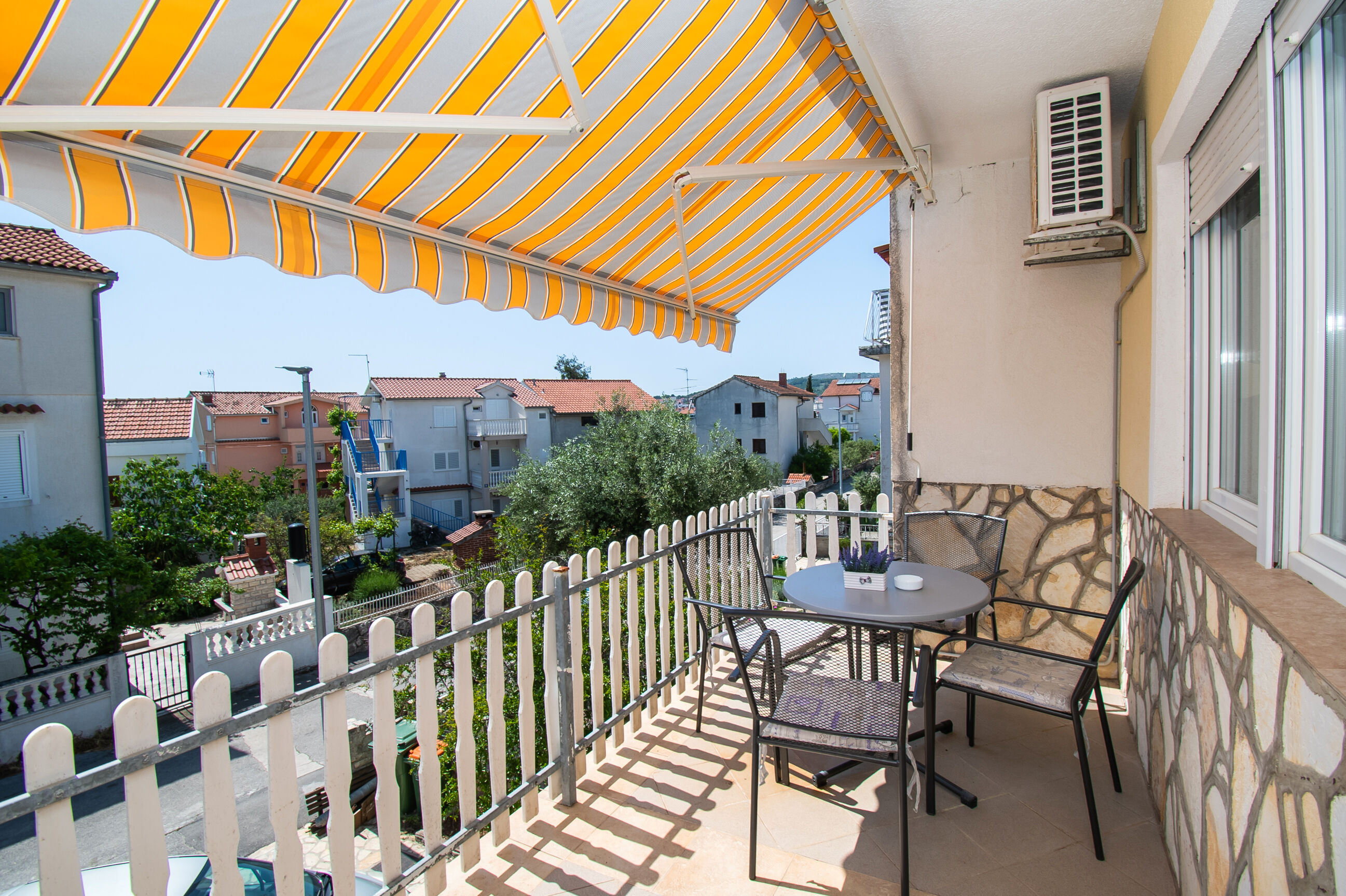 Apartments Tiho 63651-A2