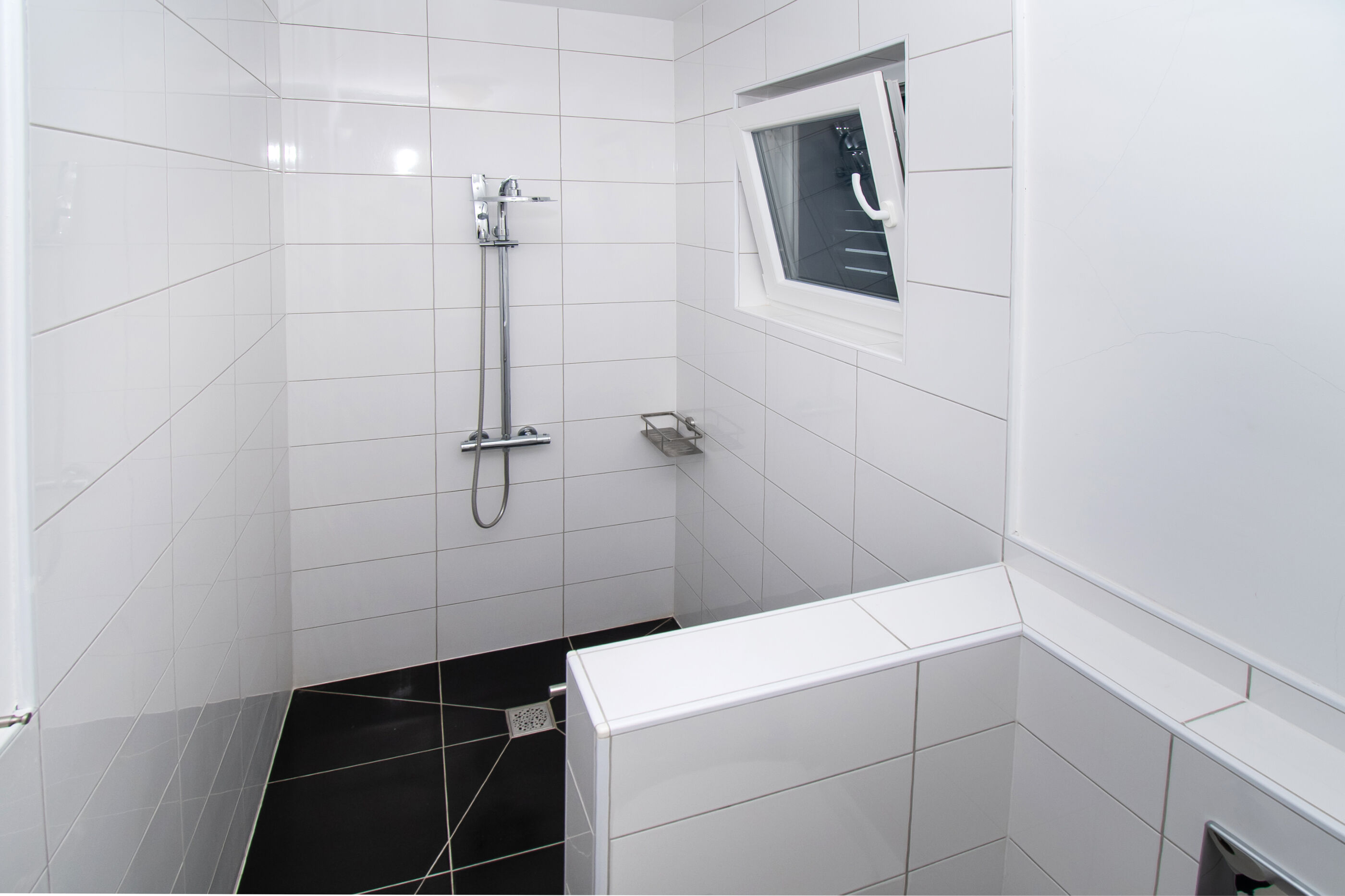 Apartment and Room Zoran 84981-S1