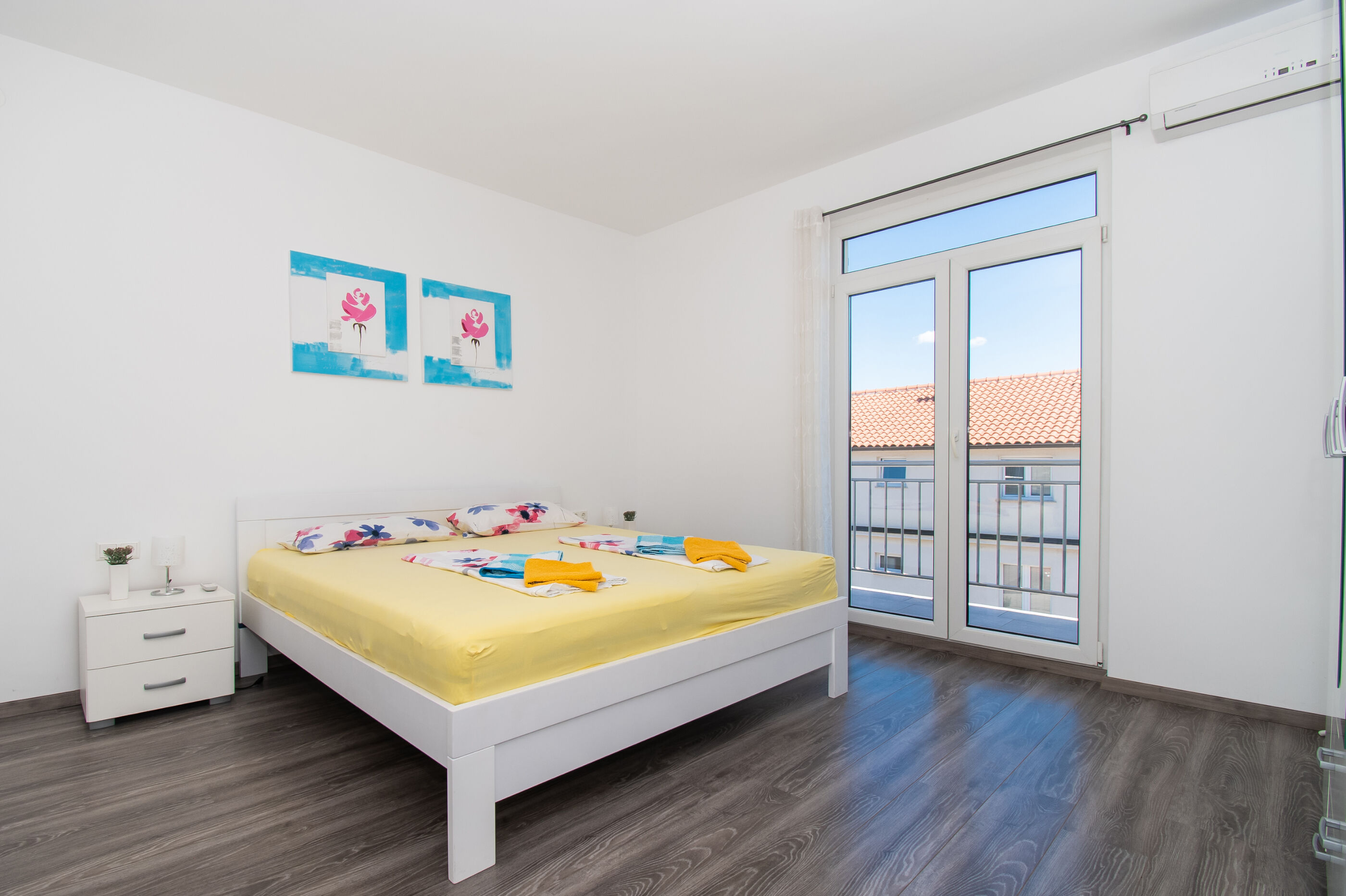 Apartment and Room Zoran 84981-A1