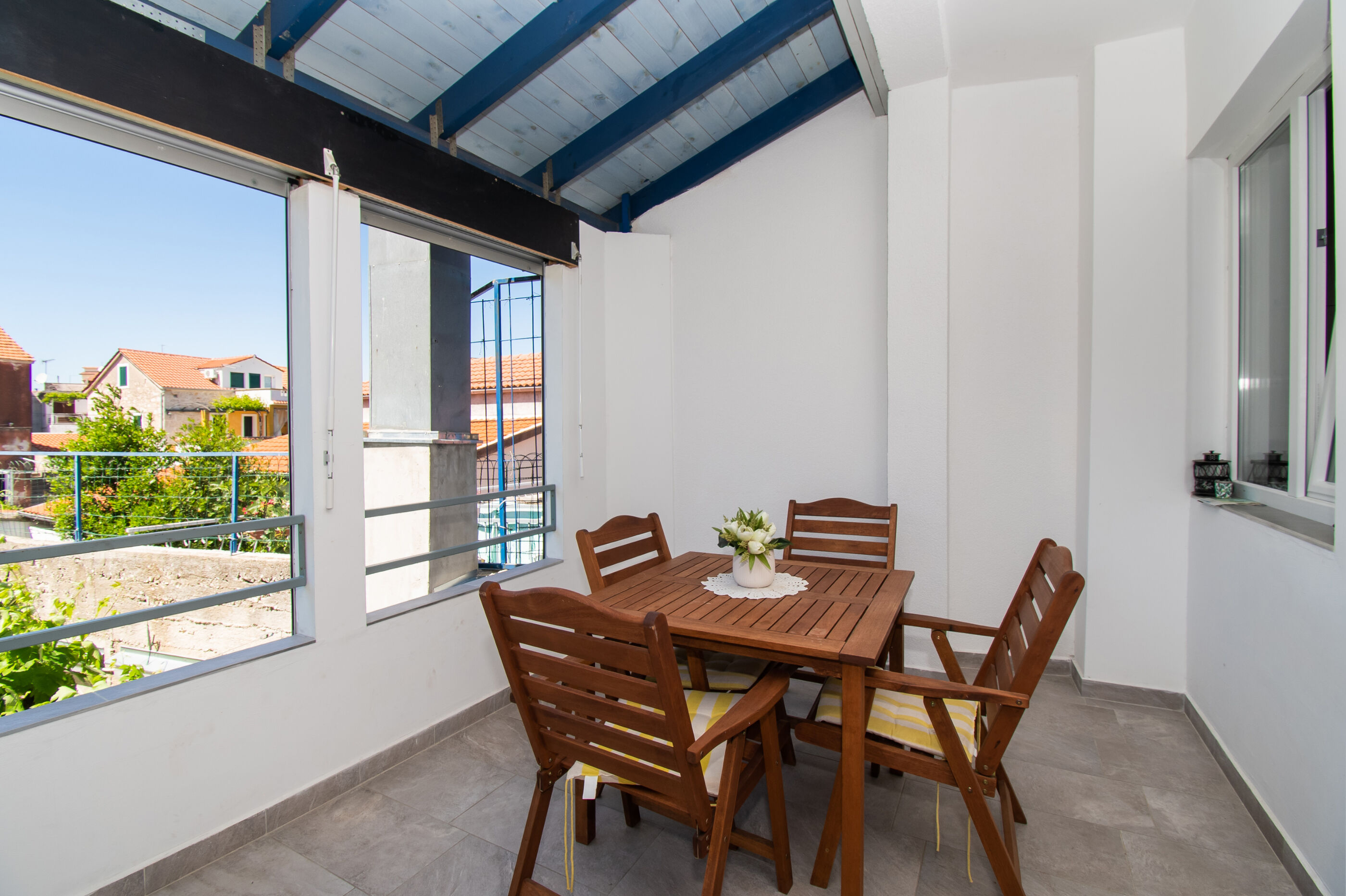 Apartment and Room Zoran 84981-A1