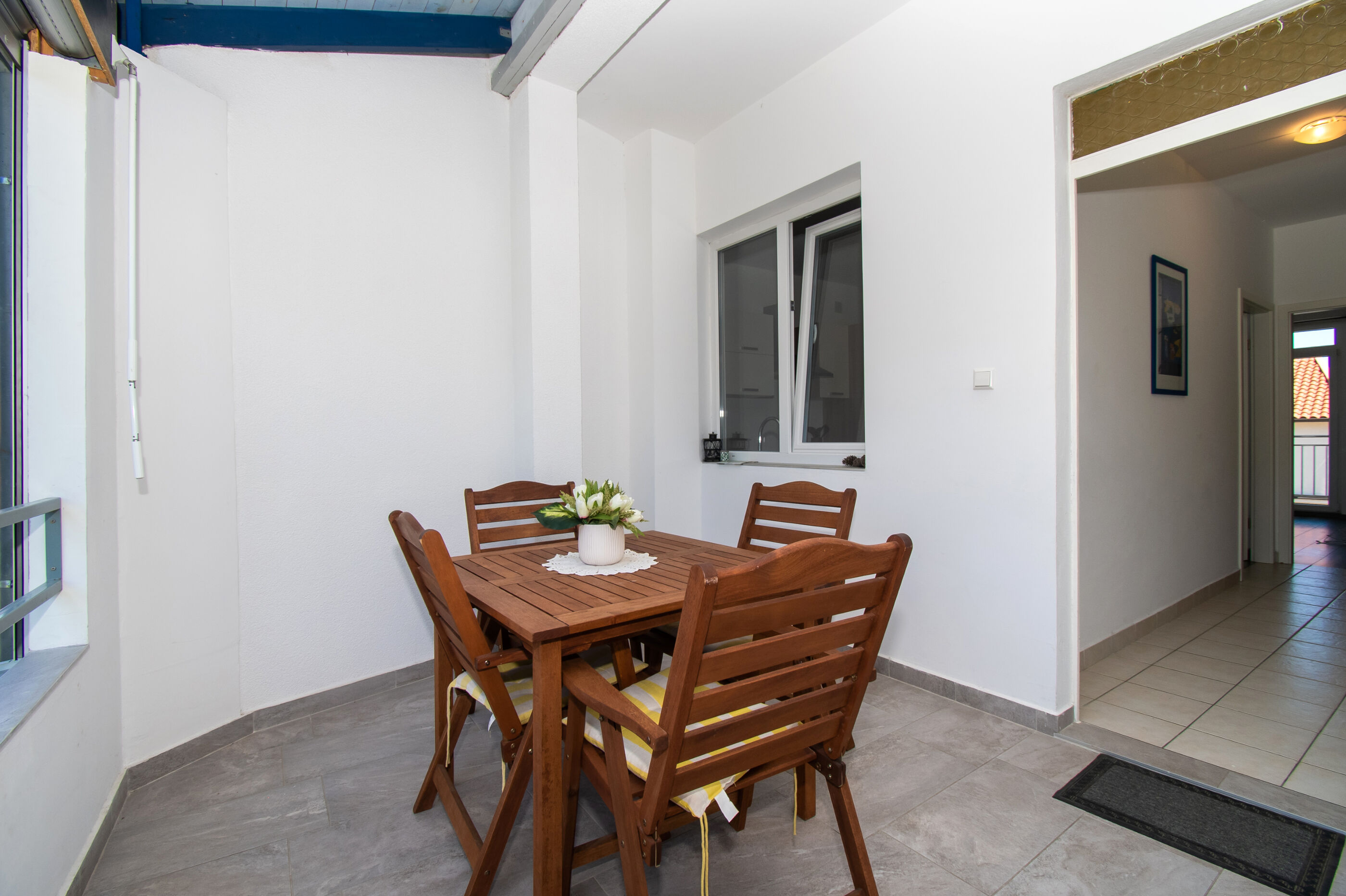 Apartment and Room Zoran 84981-A1