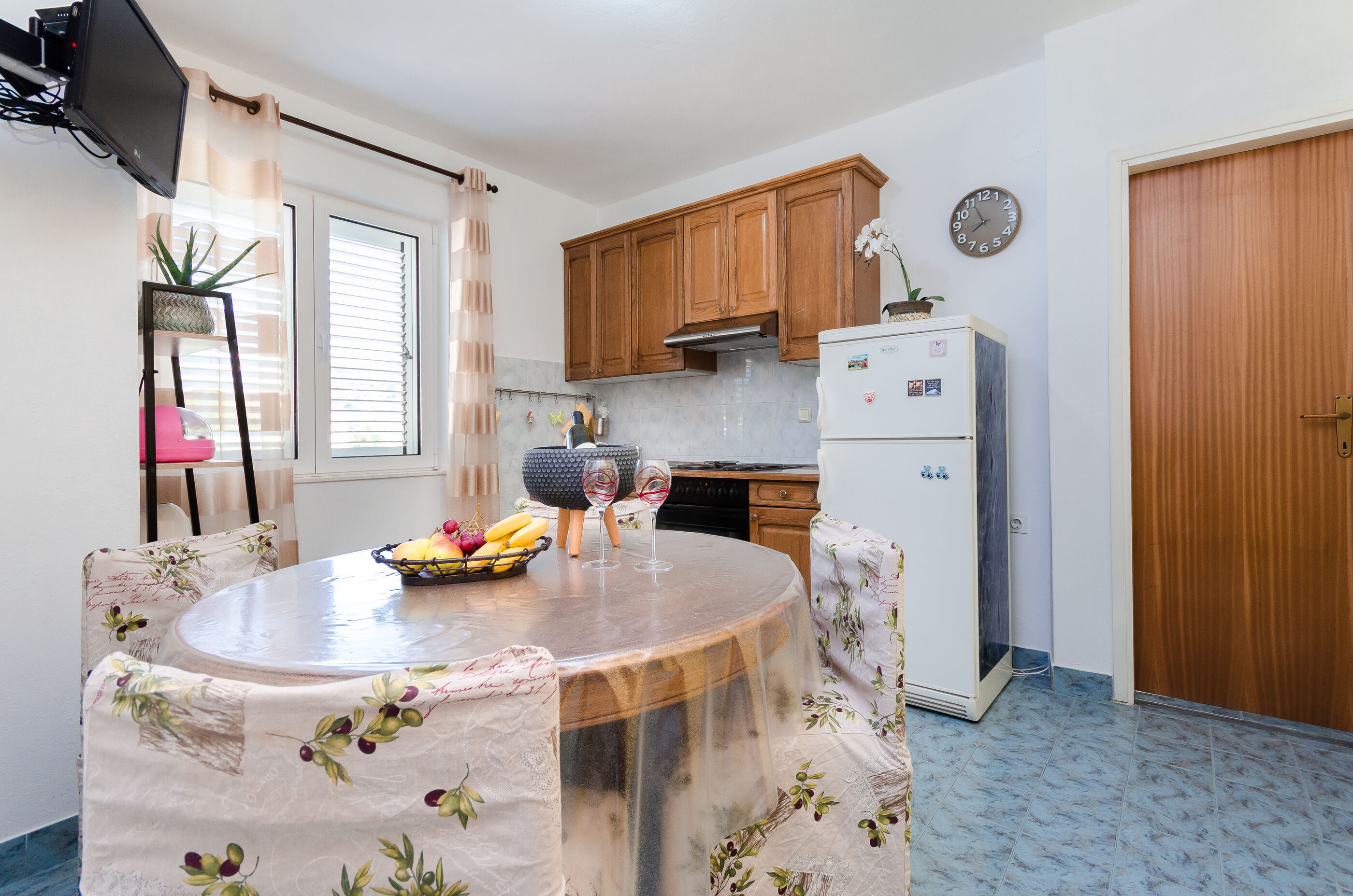 Apartments Marotin 36661-A1