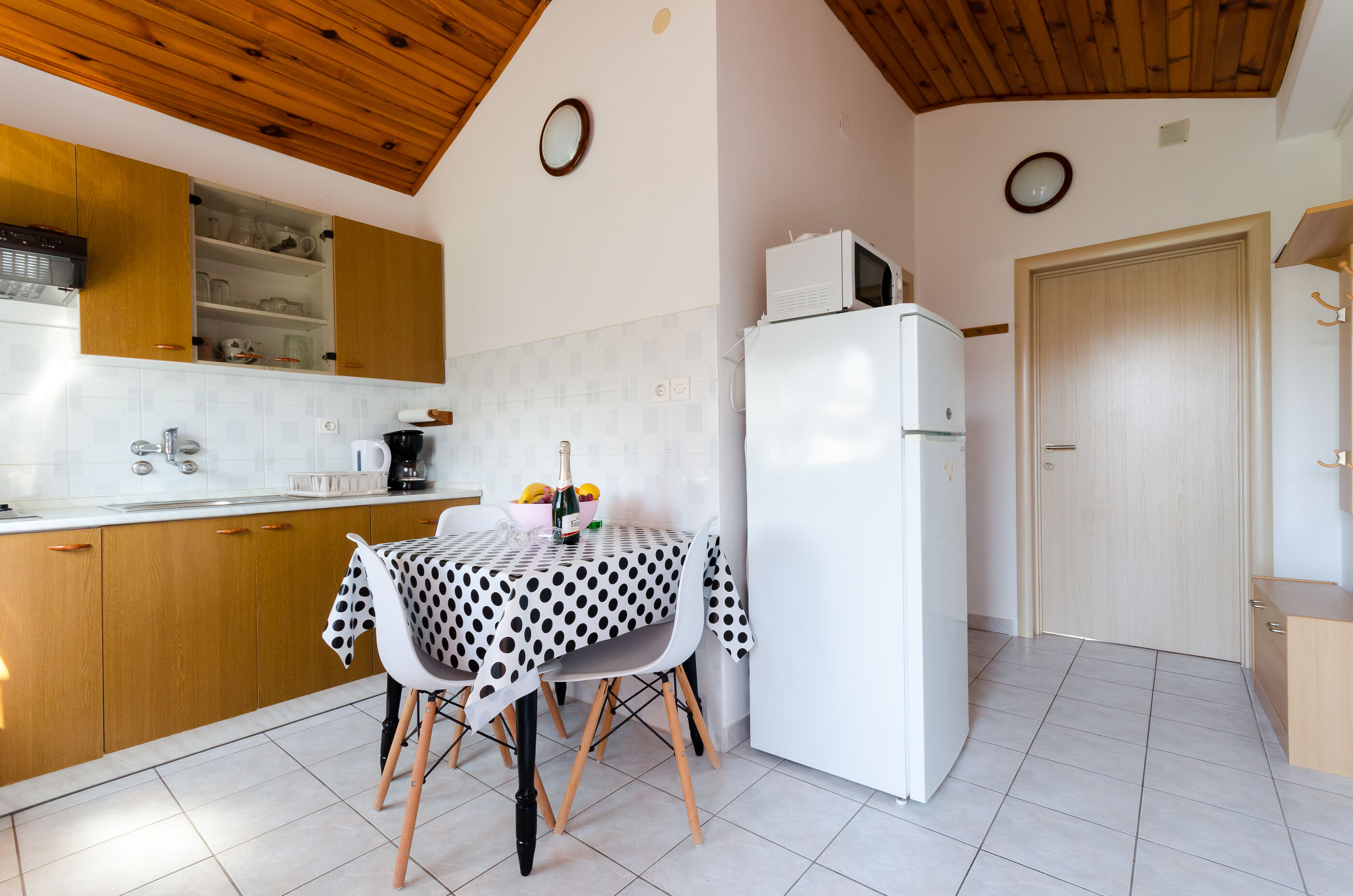 Apartments Anica F 88261-A2