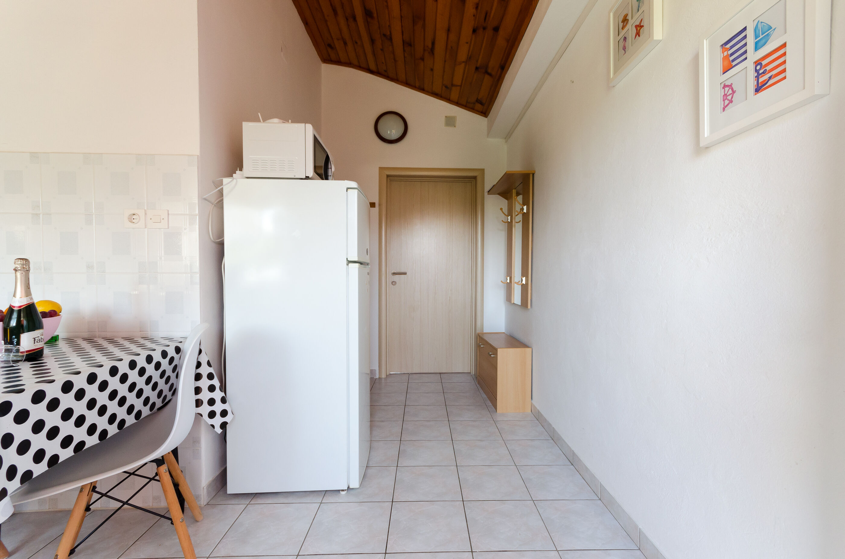 Apartments Anica F 88261-A2