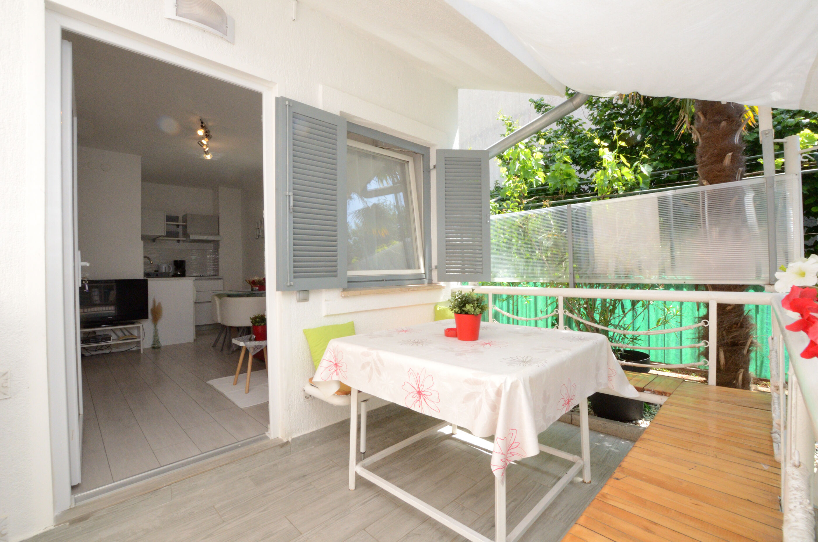 Apartment Sandy Bay 18331-A2