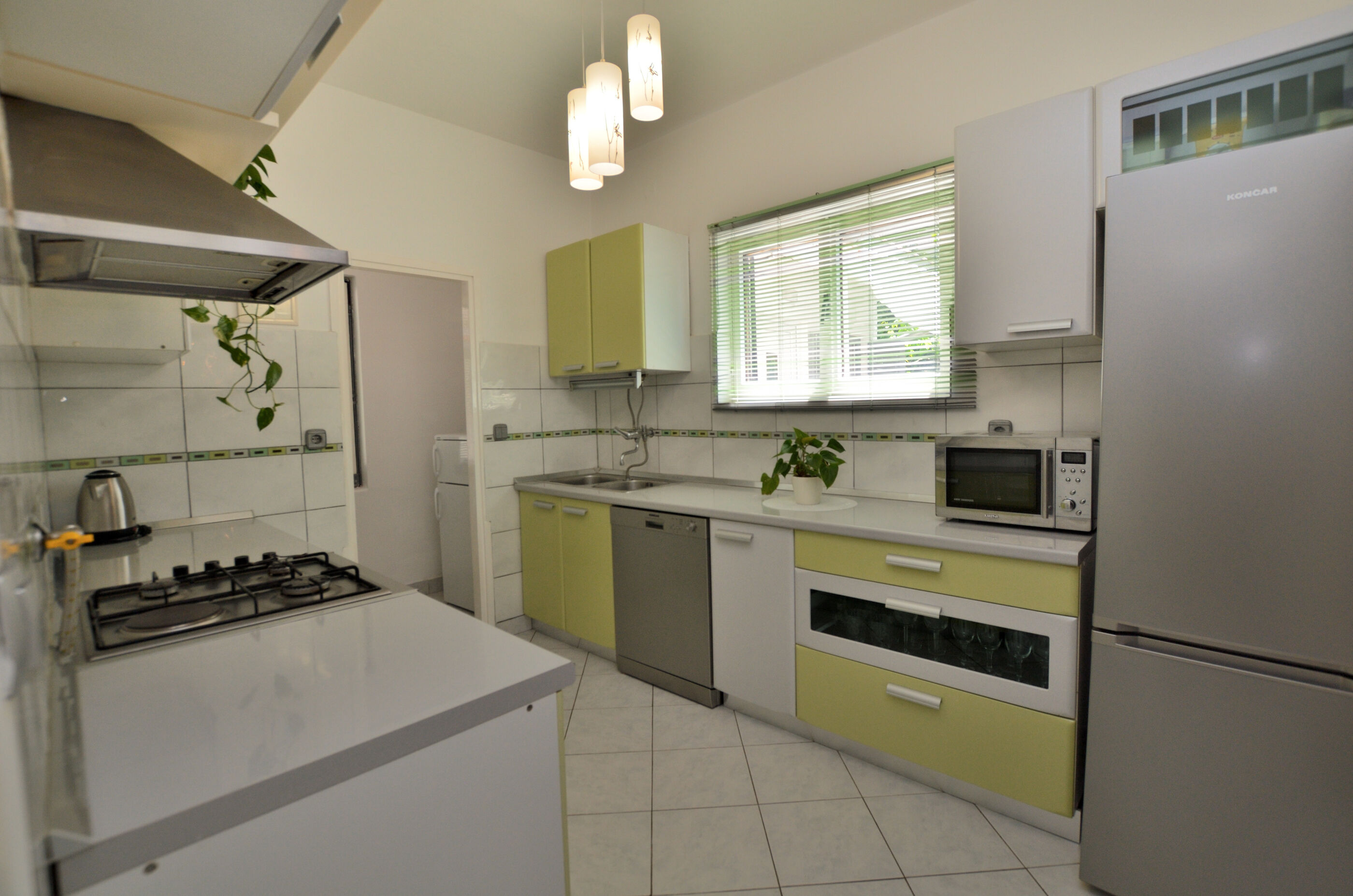 Apartment Sandy Bay 18331-A1