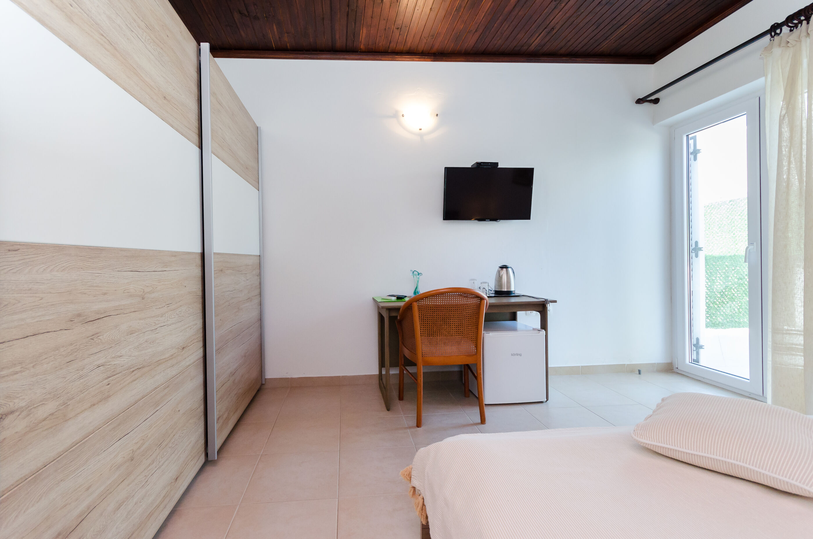 Apartments and Rooms Preka 49021-S1