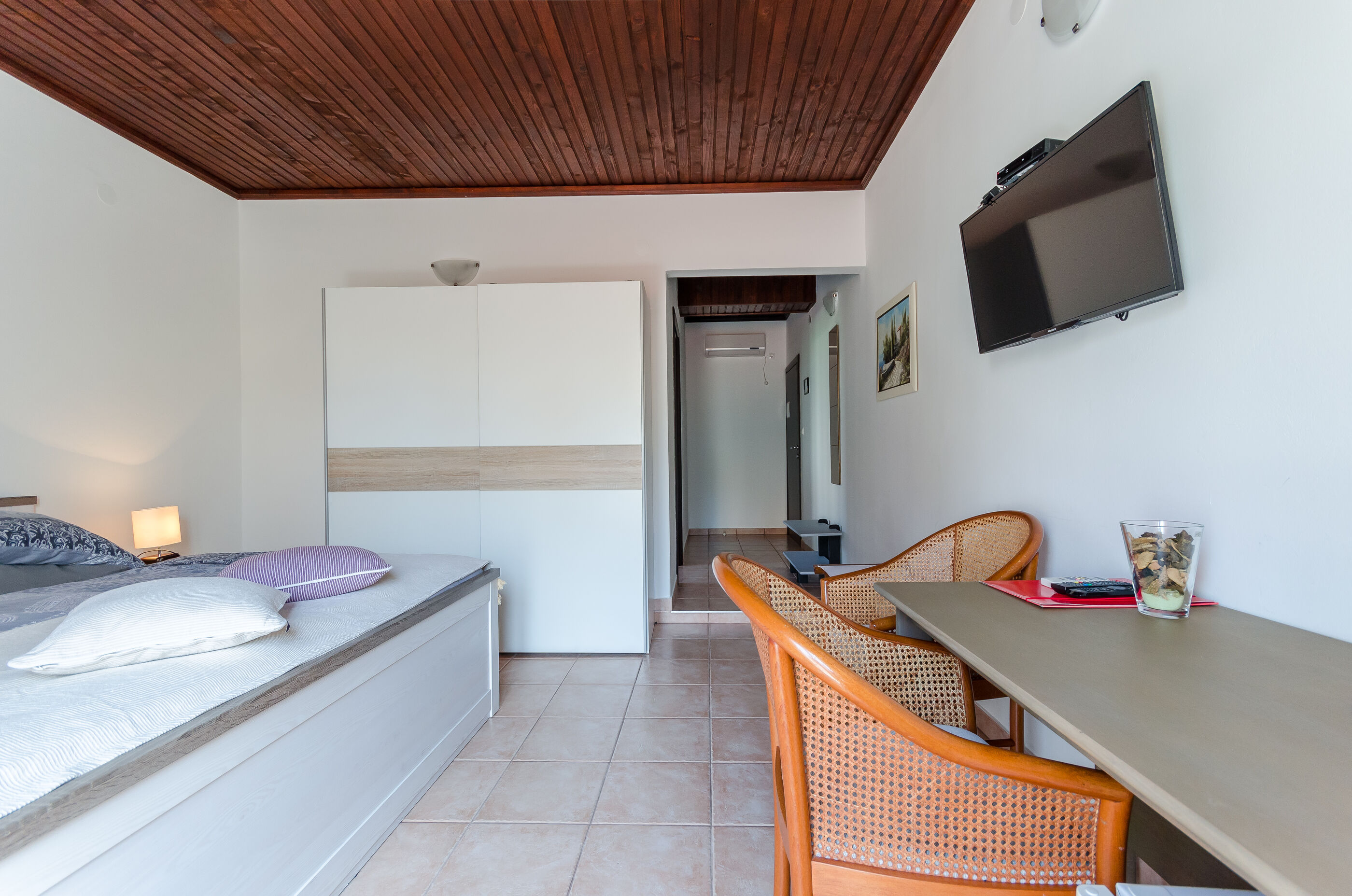 Apartments and Rooms Preka 49021-S2