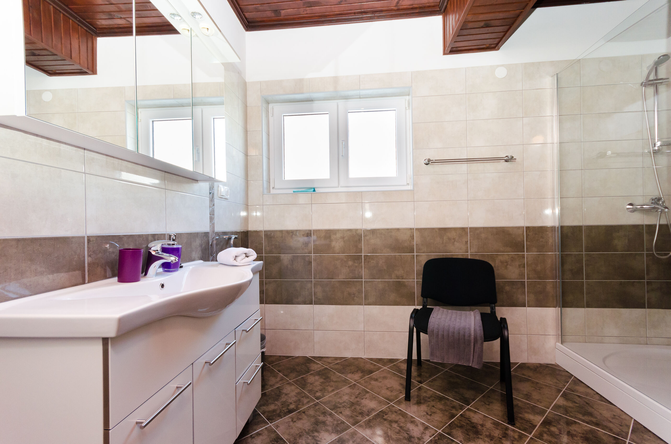 Apartments and Rooms Preka 49021-S2