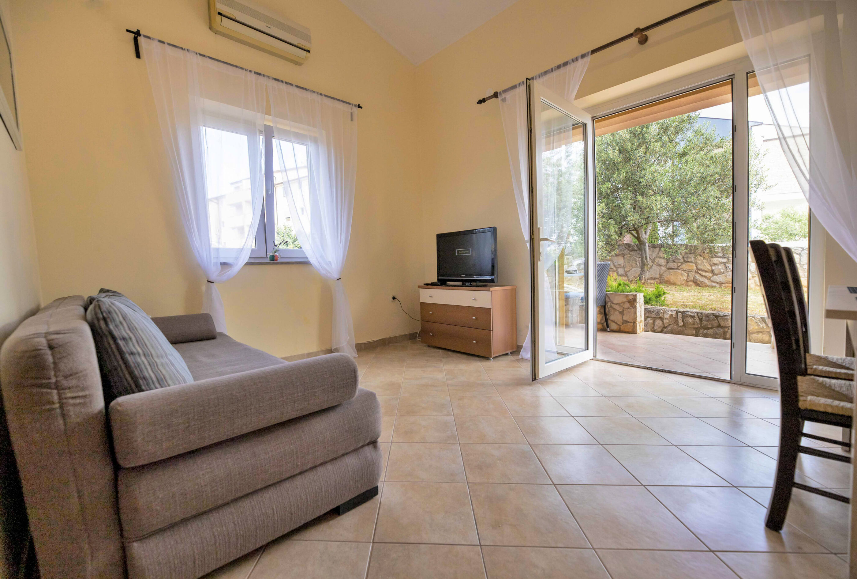 Apartment David 88421-A1