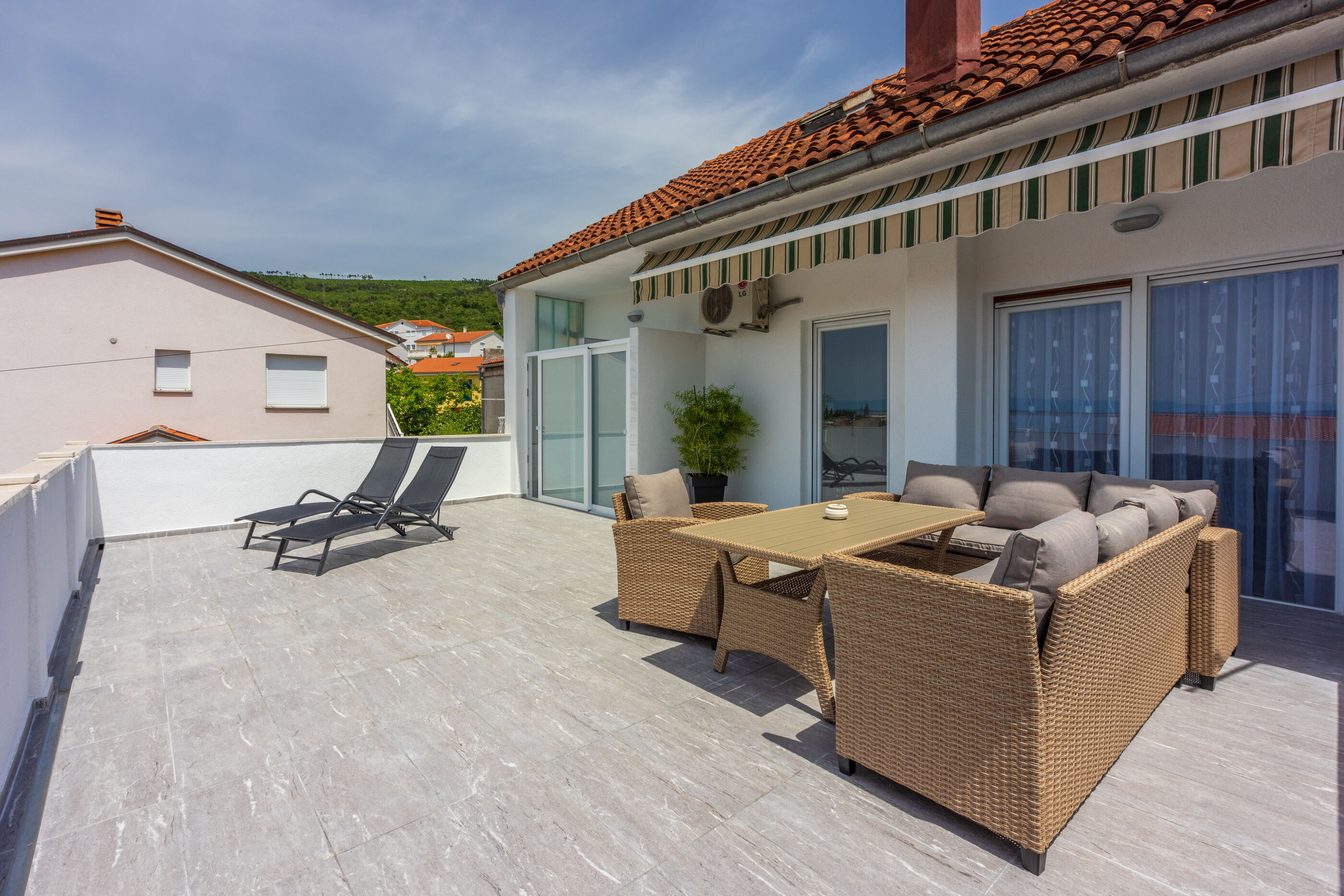 Apartment Ljubica 84943-A1