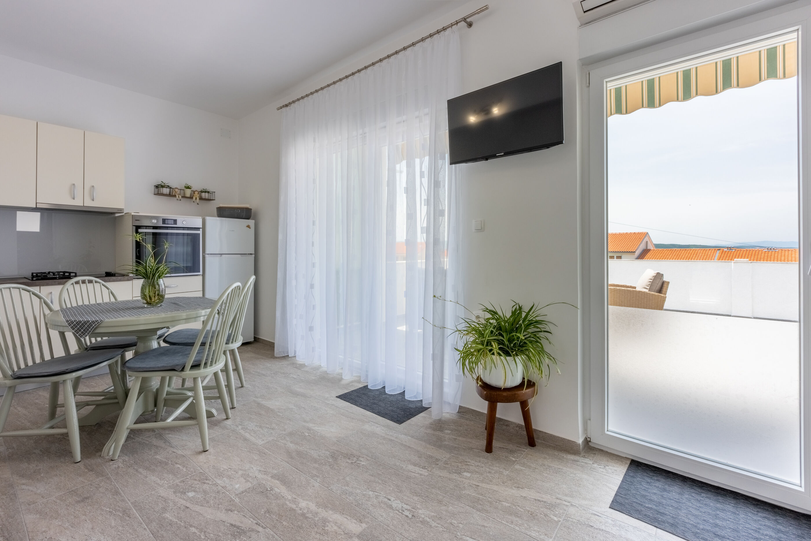 Apartment Ljubica 84943-A1