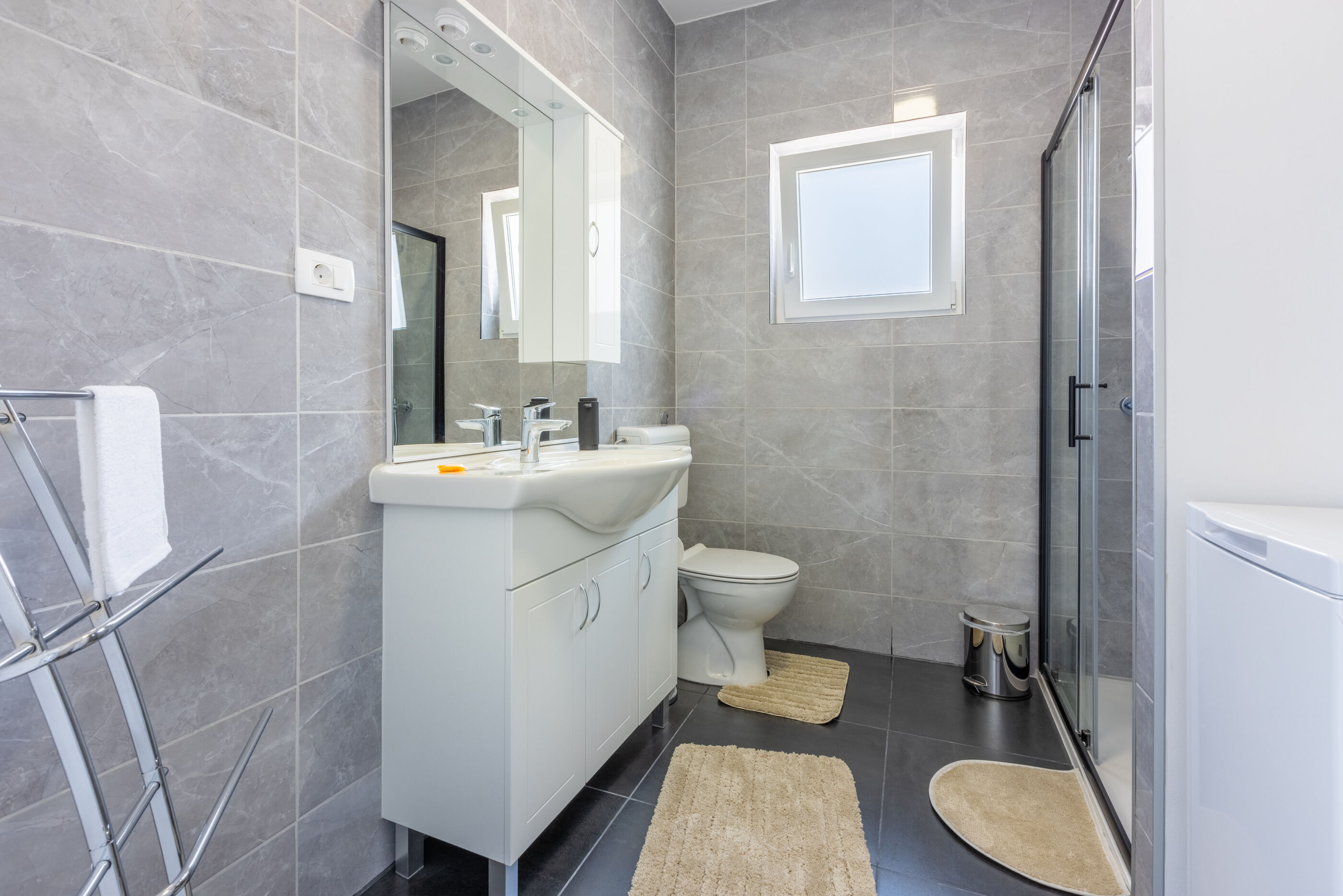 Apartment Ljubica 84943-A1