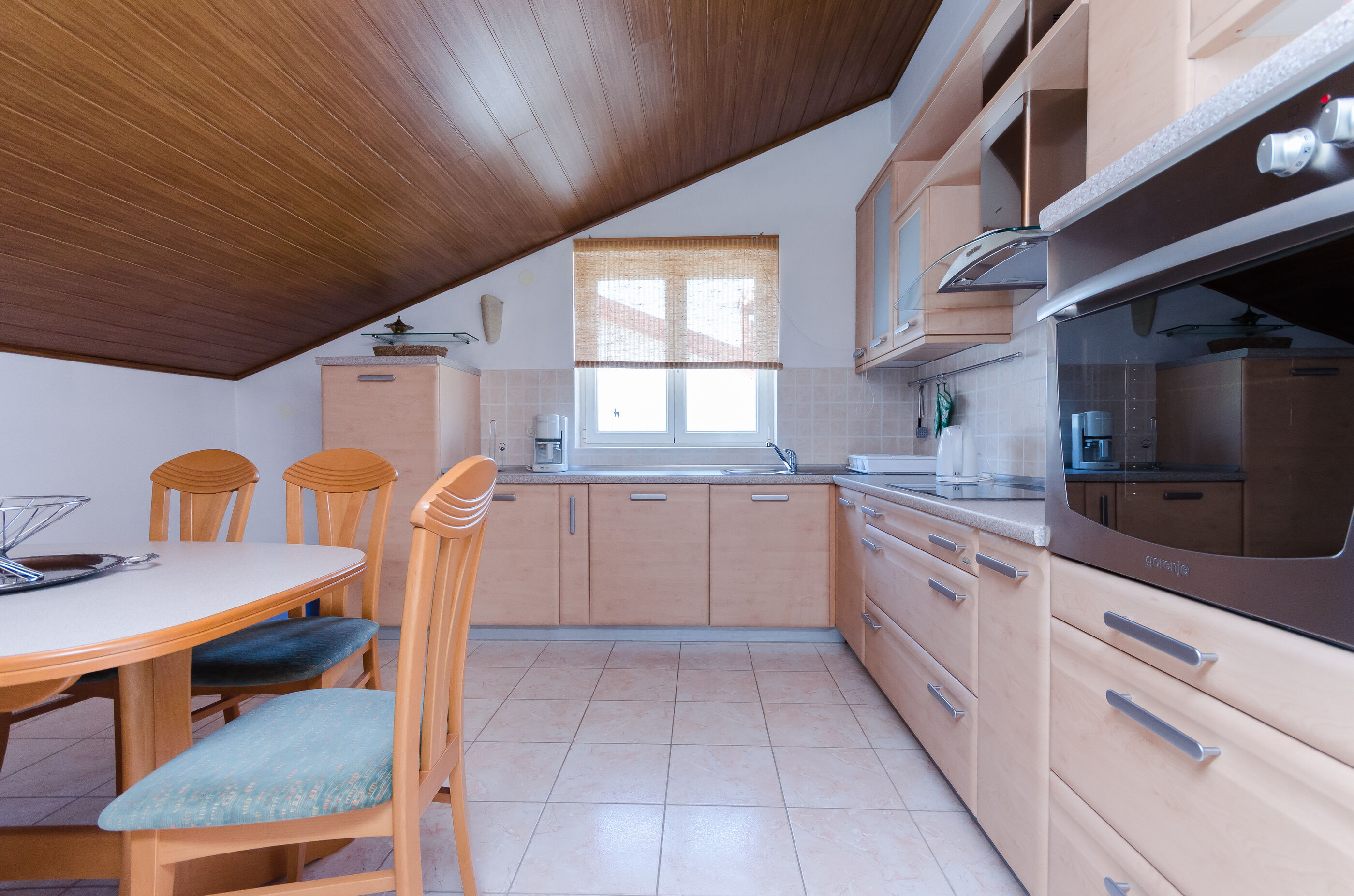 Apartments and Rooms Preka 49021-A2