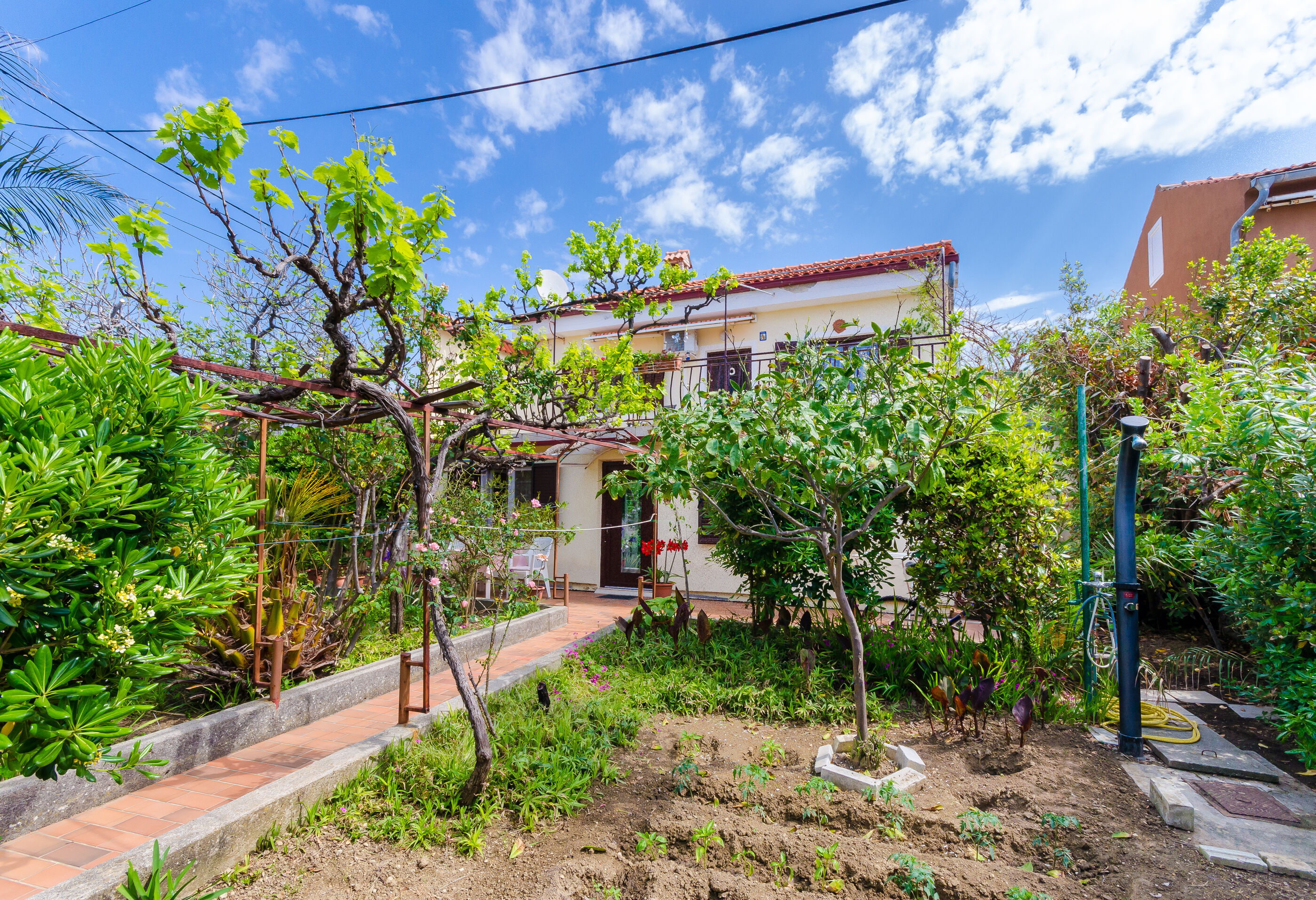 Apartments Tugomila 60671-A1