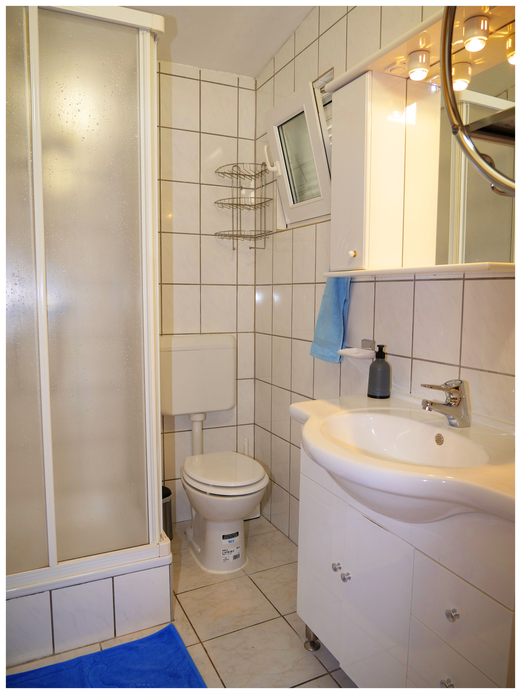 Apartments Tina Toni 64041-A1