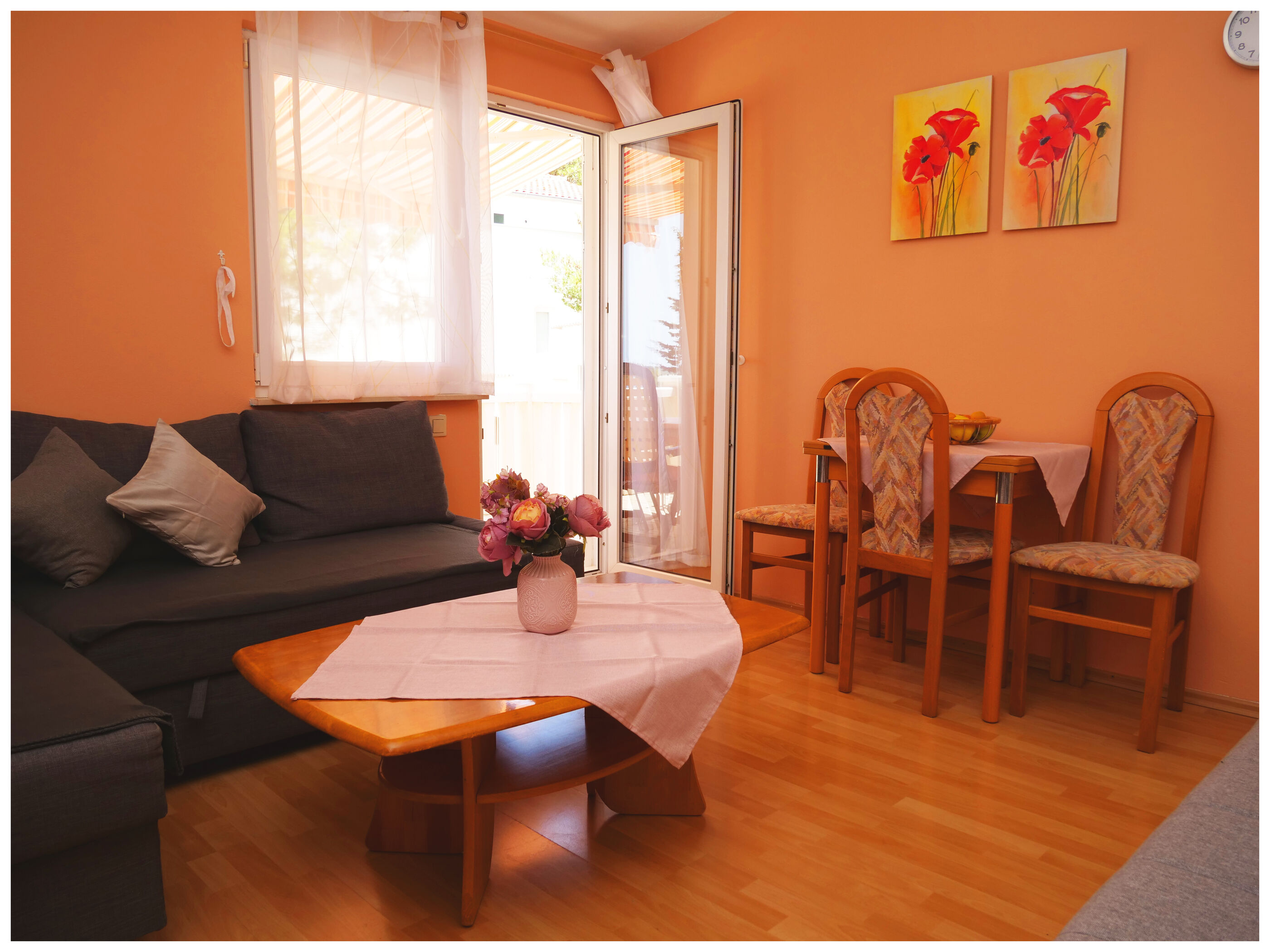 Apartments Tina Toni 64041-A1