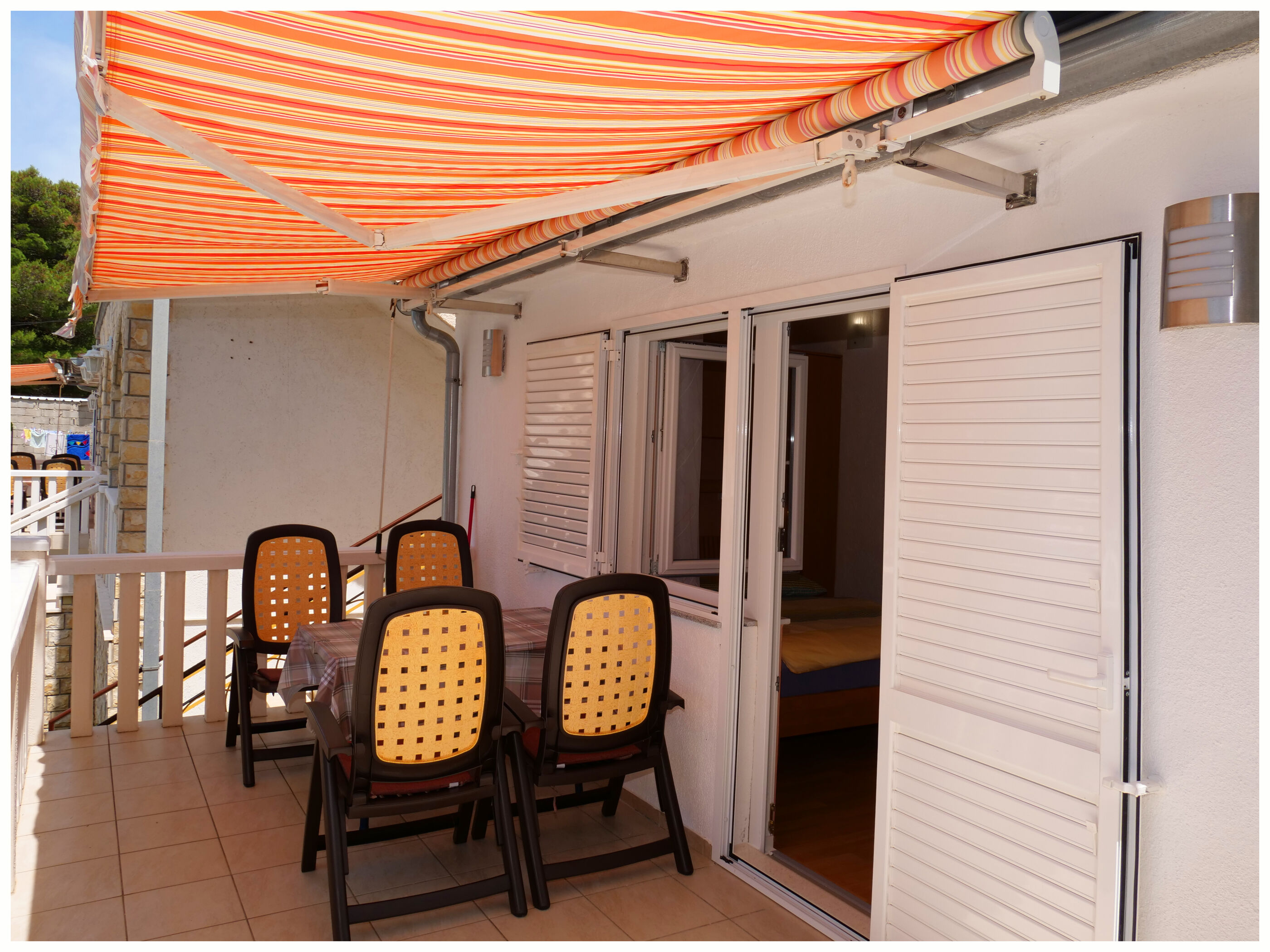 Apartments Tina Toni 64041-A2