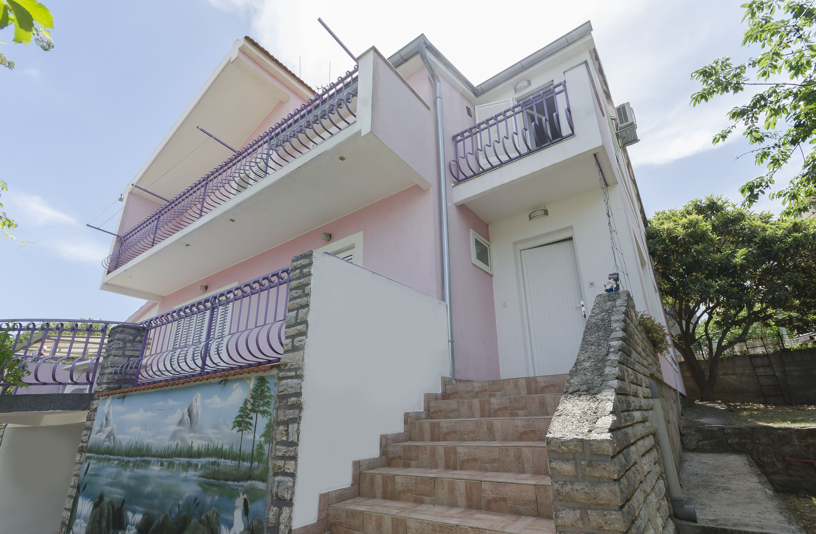 Apartment Lavender Dream 82491-A2