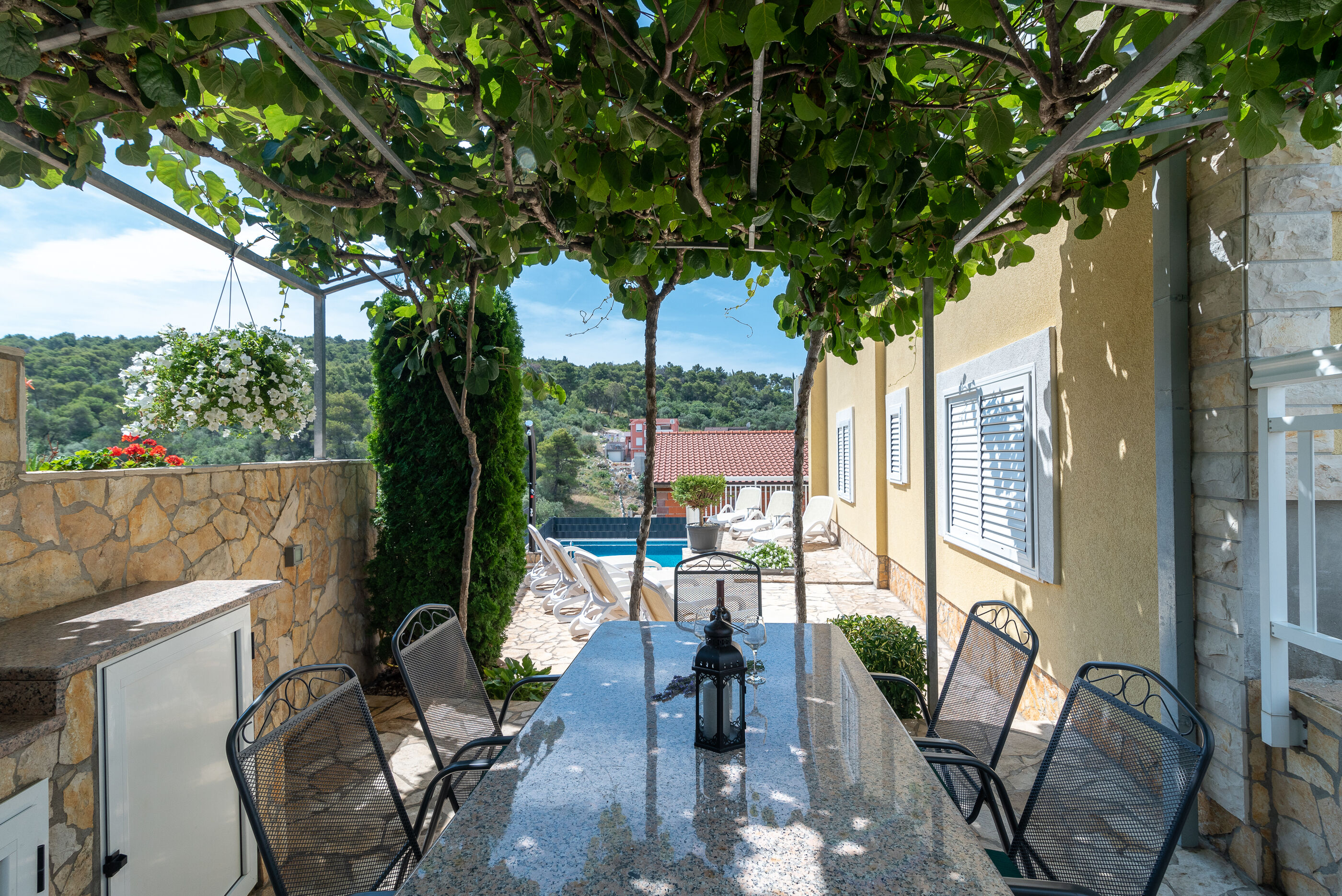 Apartments Kapetan 24961-A2