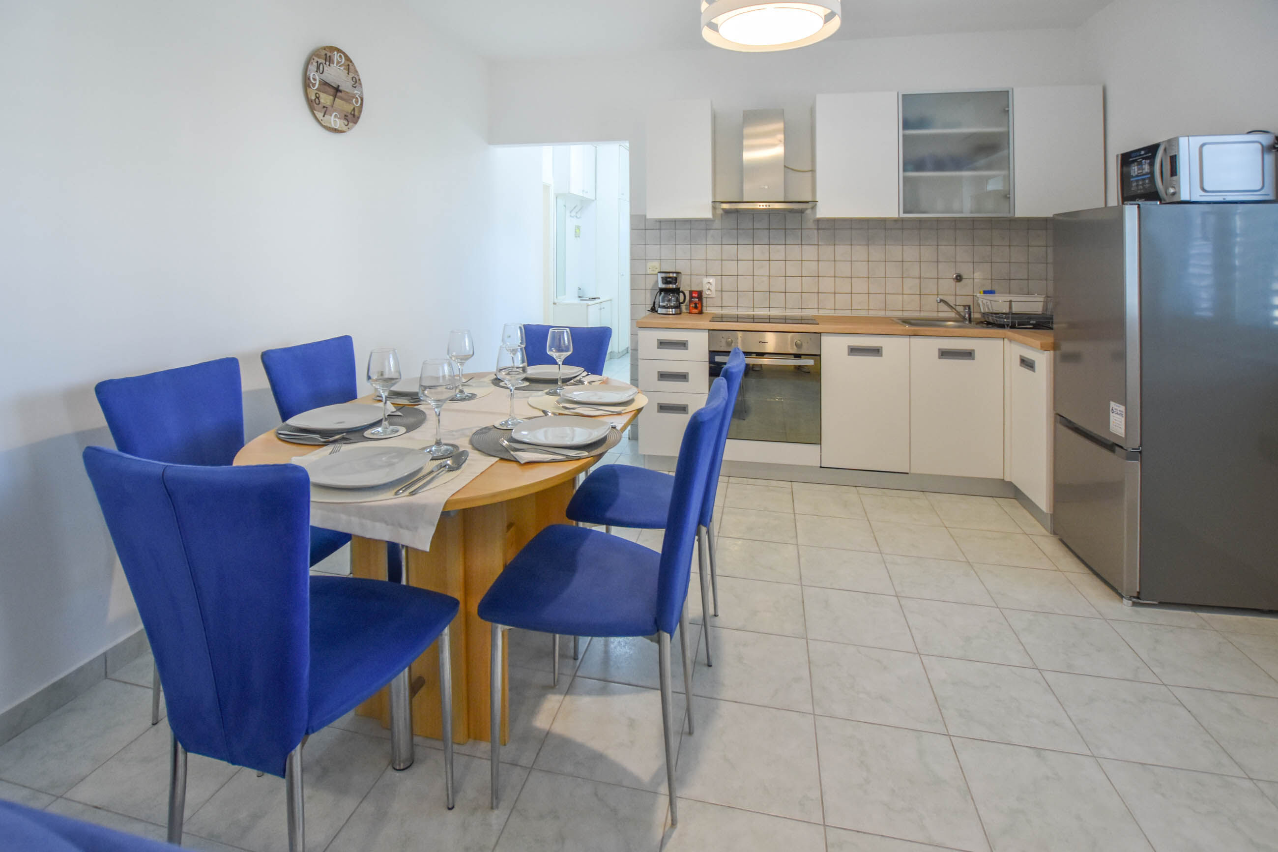 Apartment S and E 88581-A1