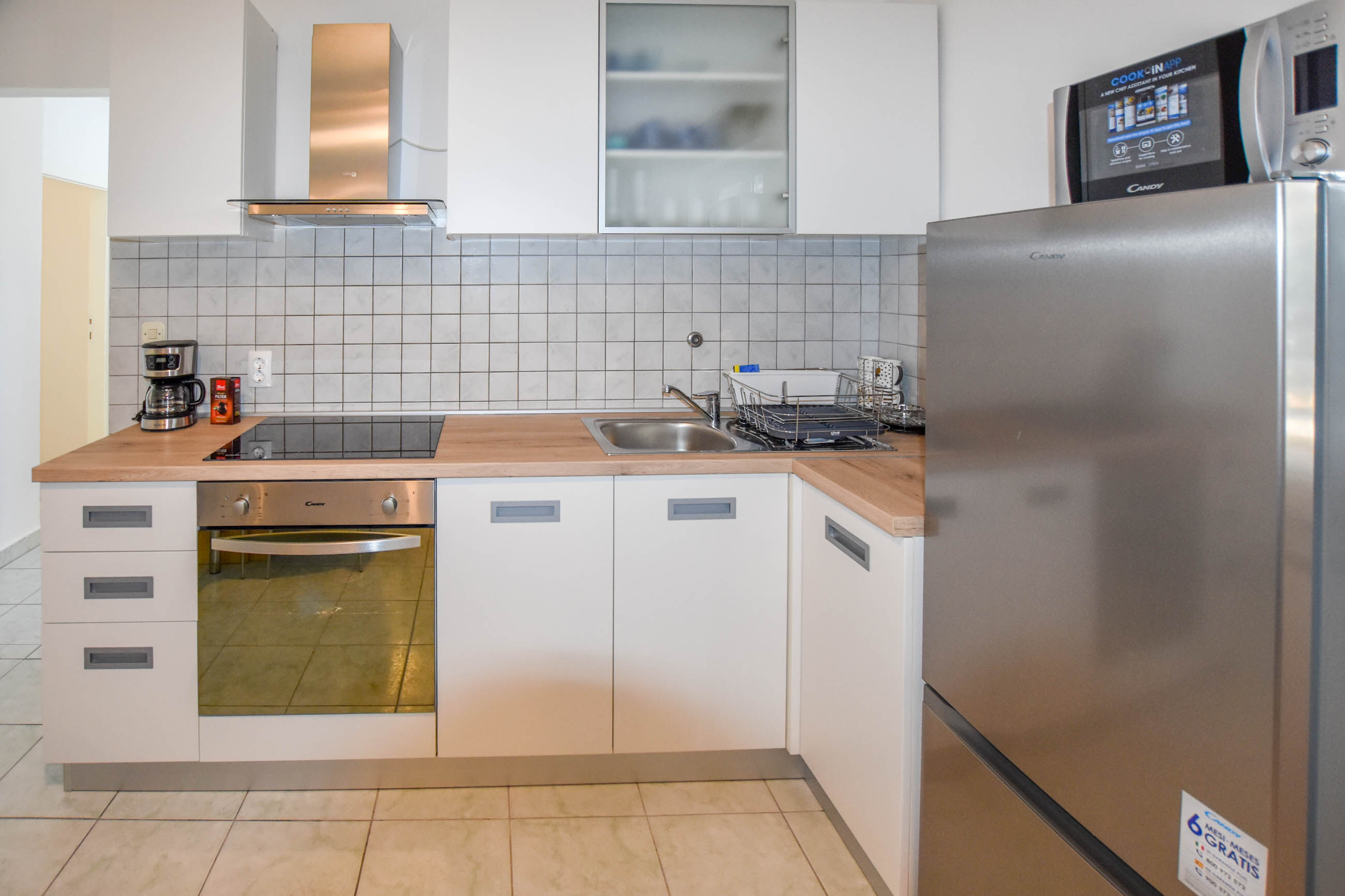 Apartment S and E 88581-A1