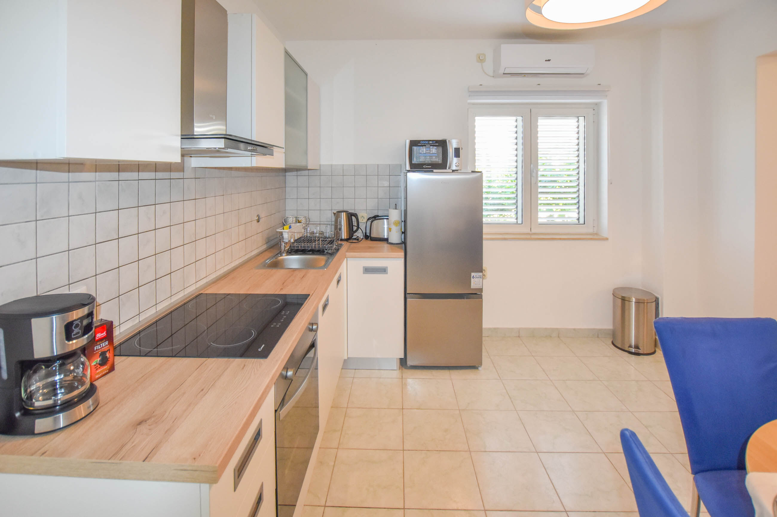 Apartment S and E 88581-A1