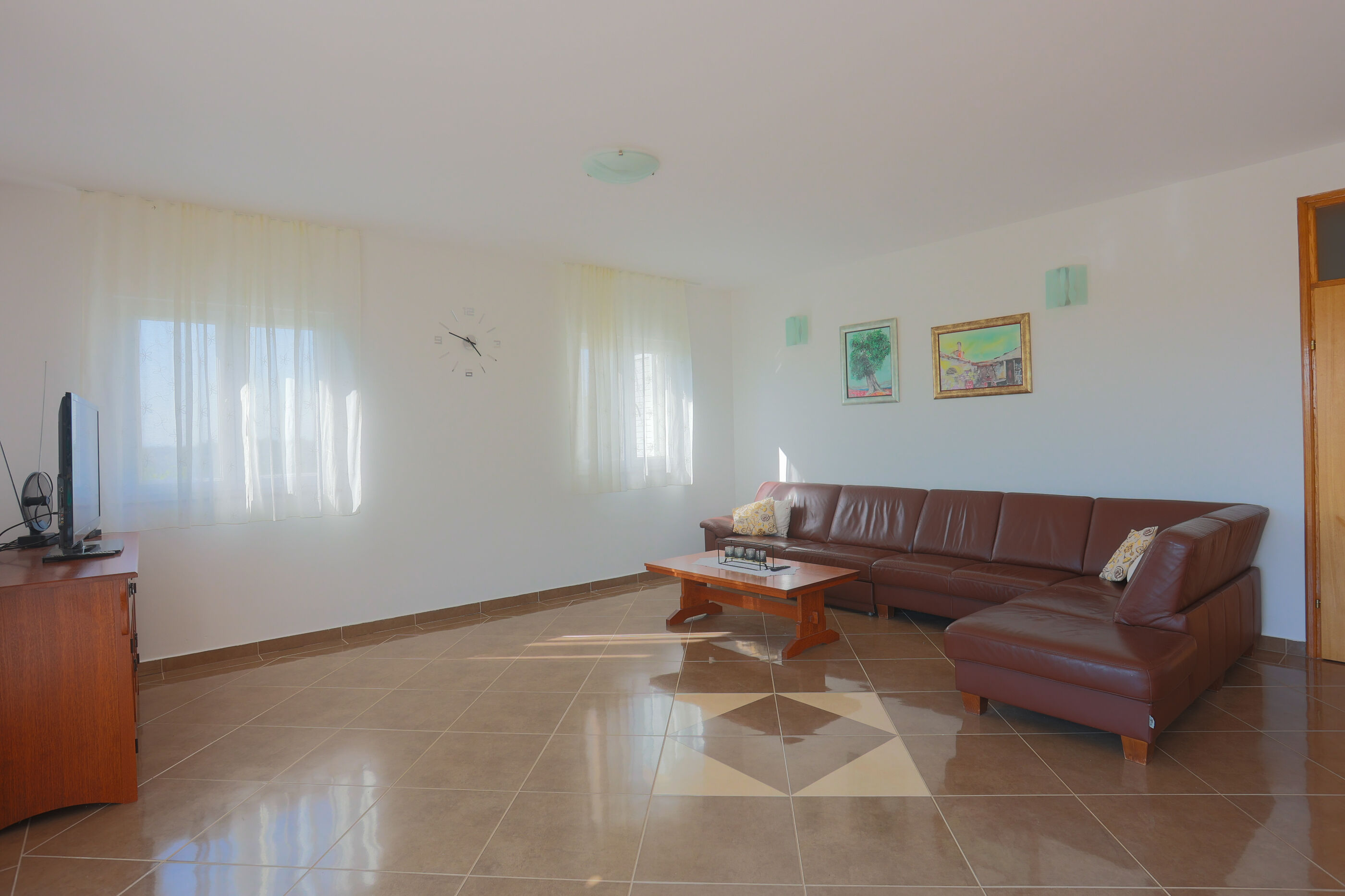 Villa Olive tree V9371-K1