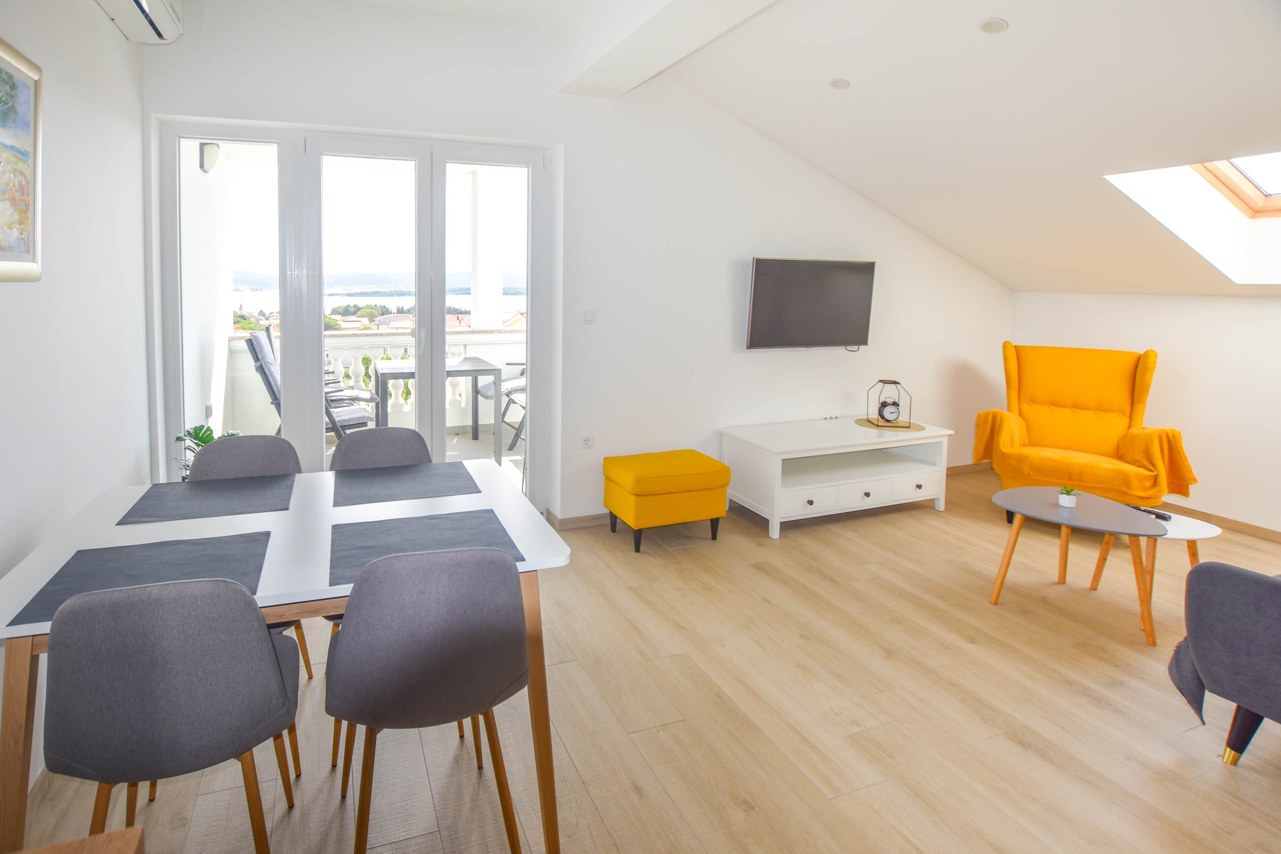 Apartments and Room Danijel 13811-A2
