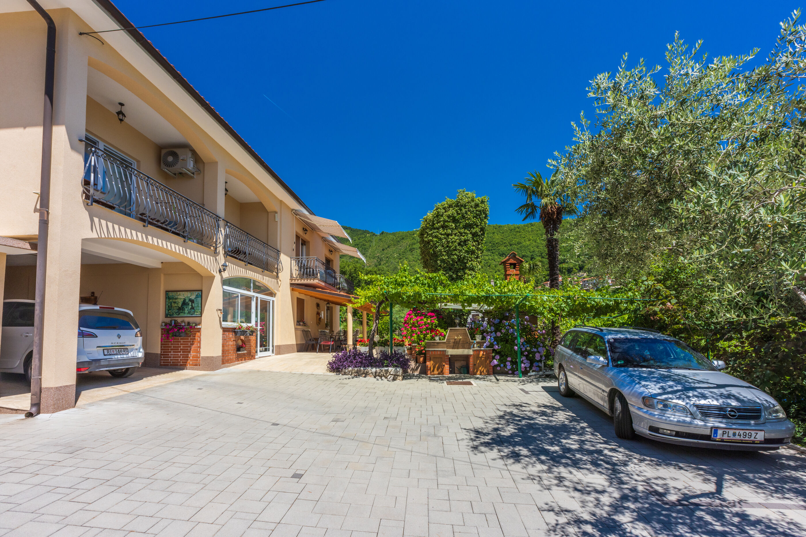 Apartments Branka 20361-A2