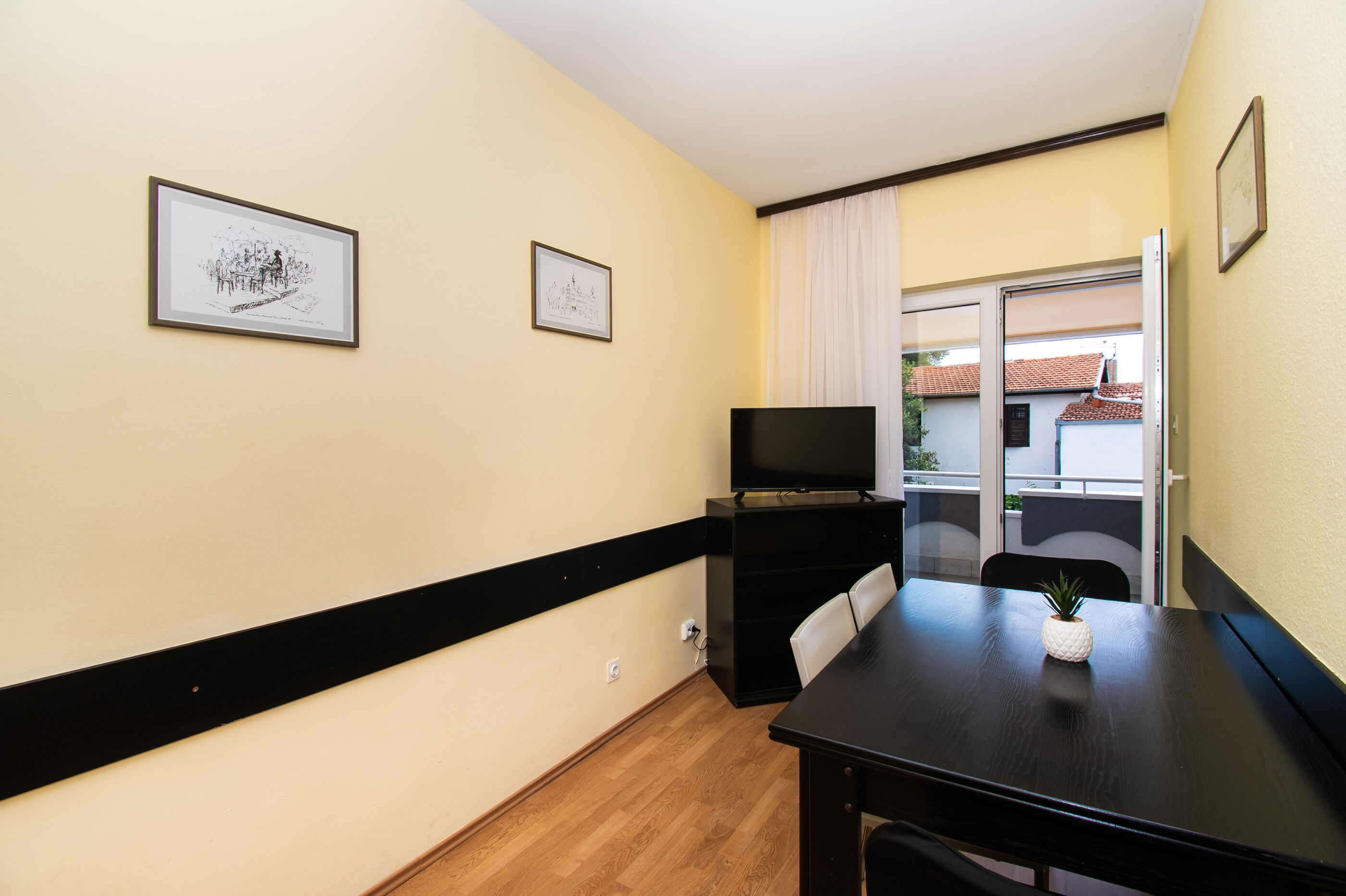 Apartments Krunoslava 88661-A12