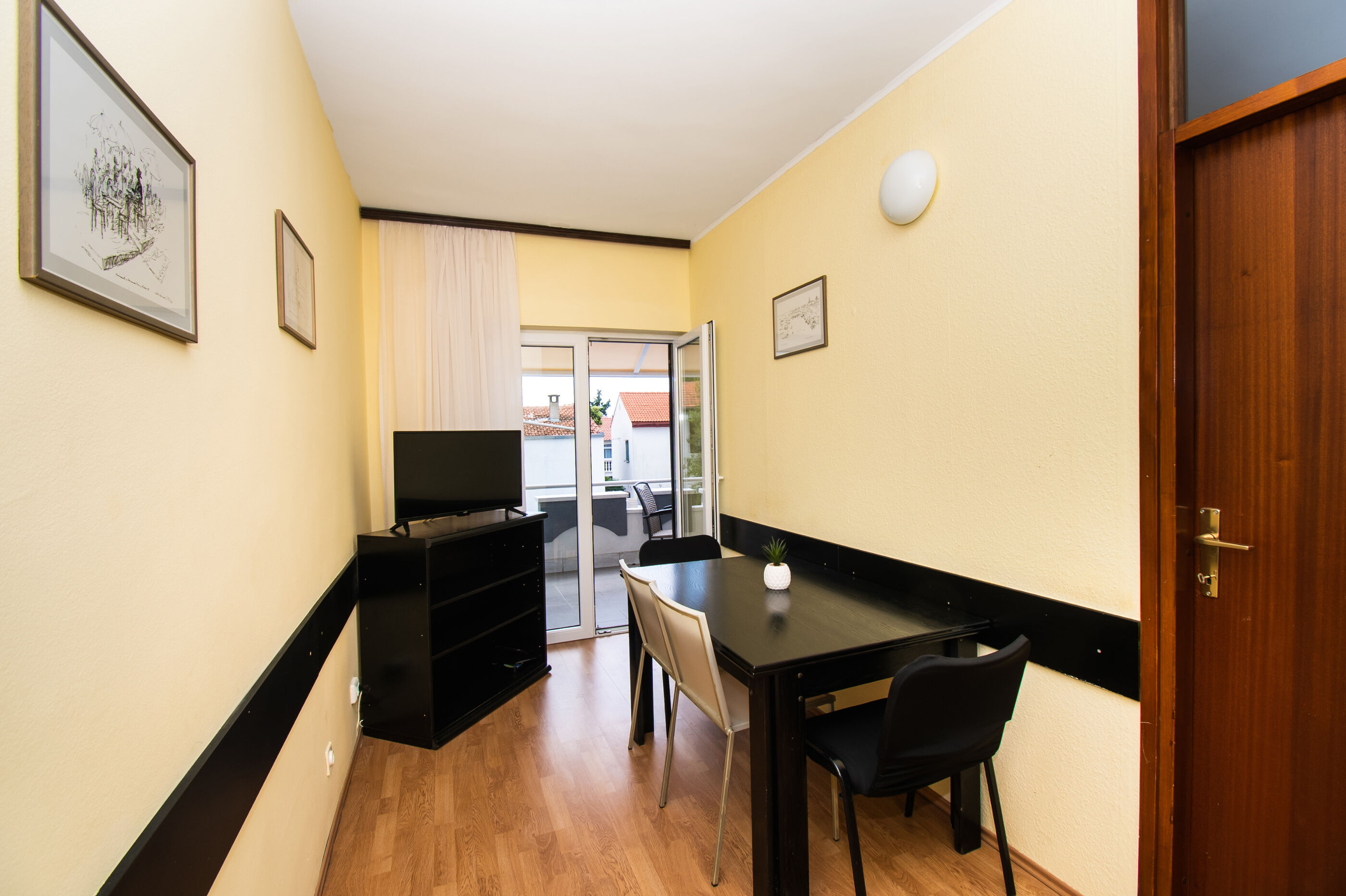 Apartments Krunoslava 88661-A12