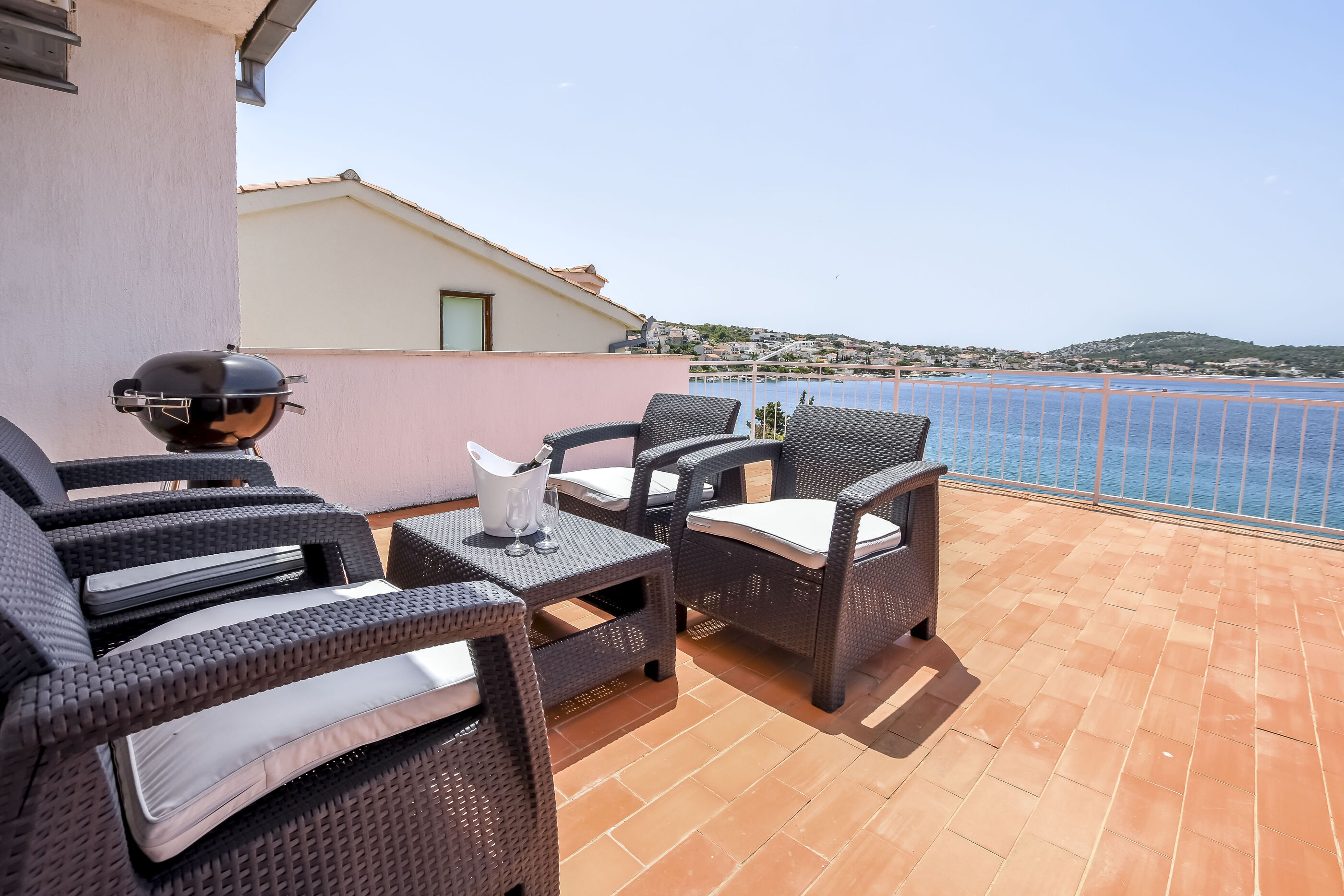 Apartments Apartmani Bebe 22231-A1