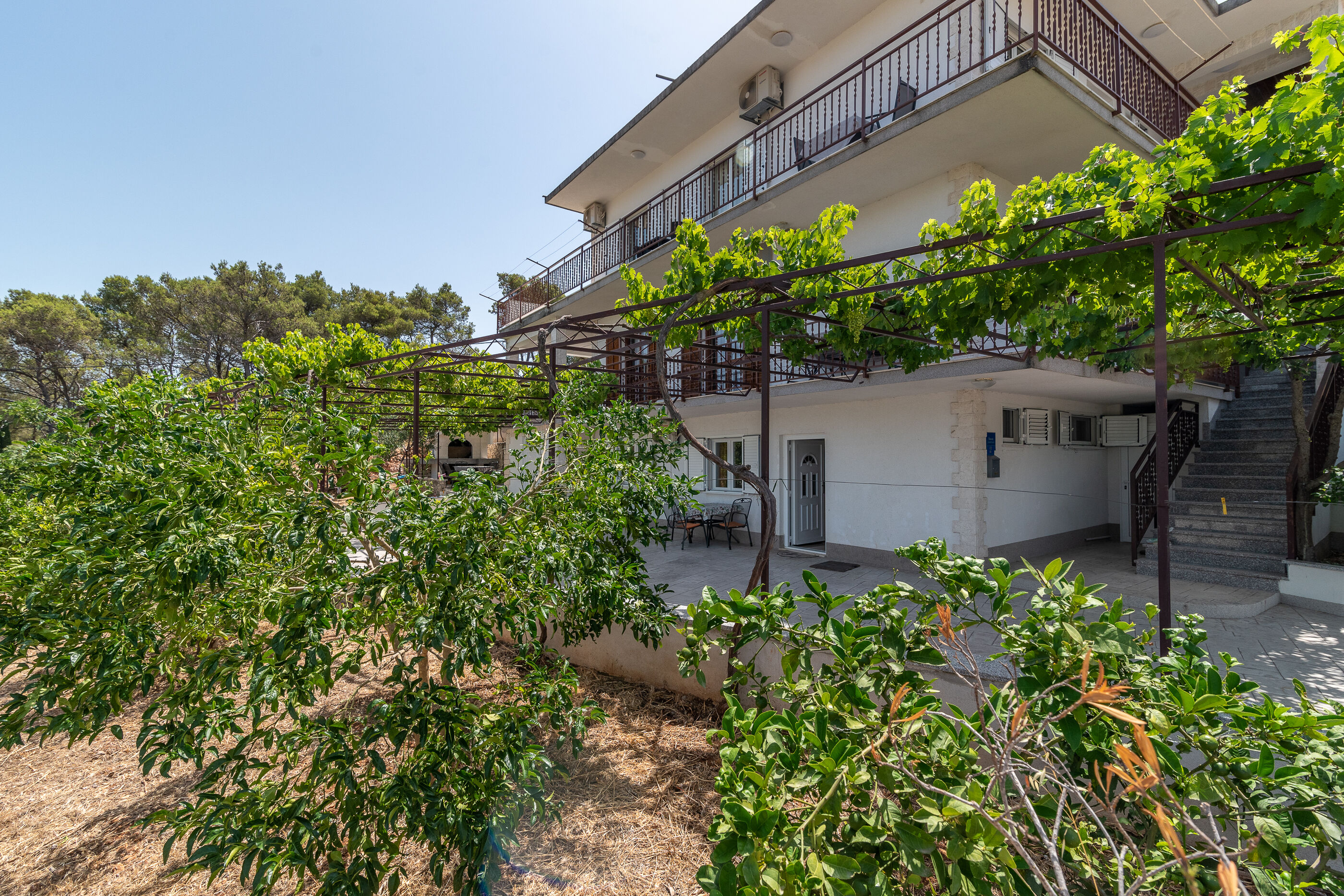 Apartments Nedjeljko 79011-A2
