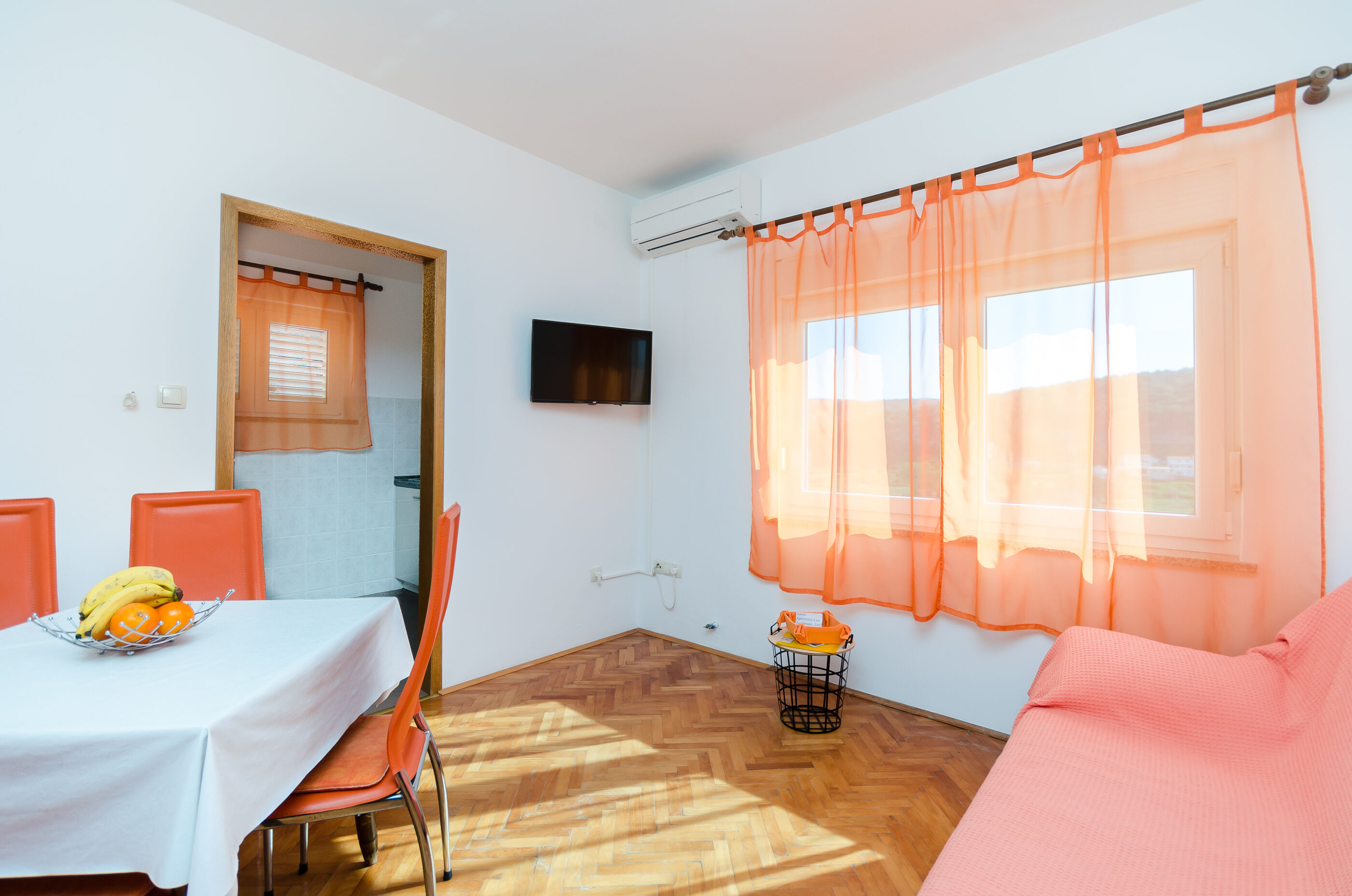 Apartments Mirjana B 86912-A4