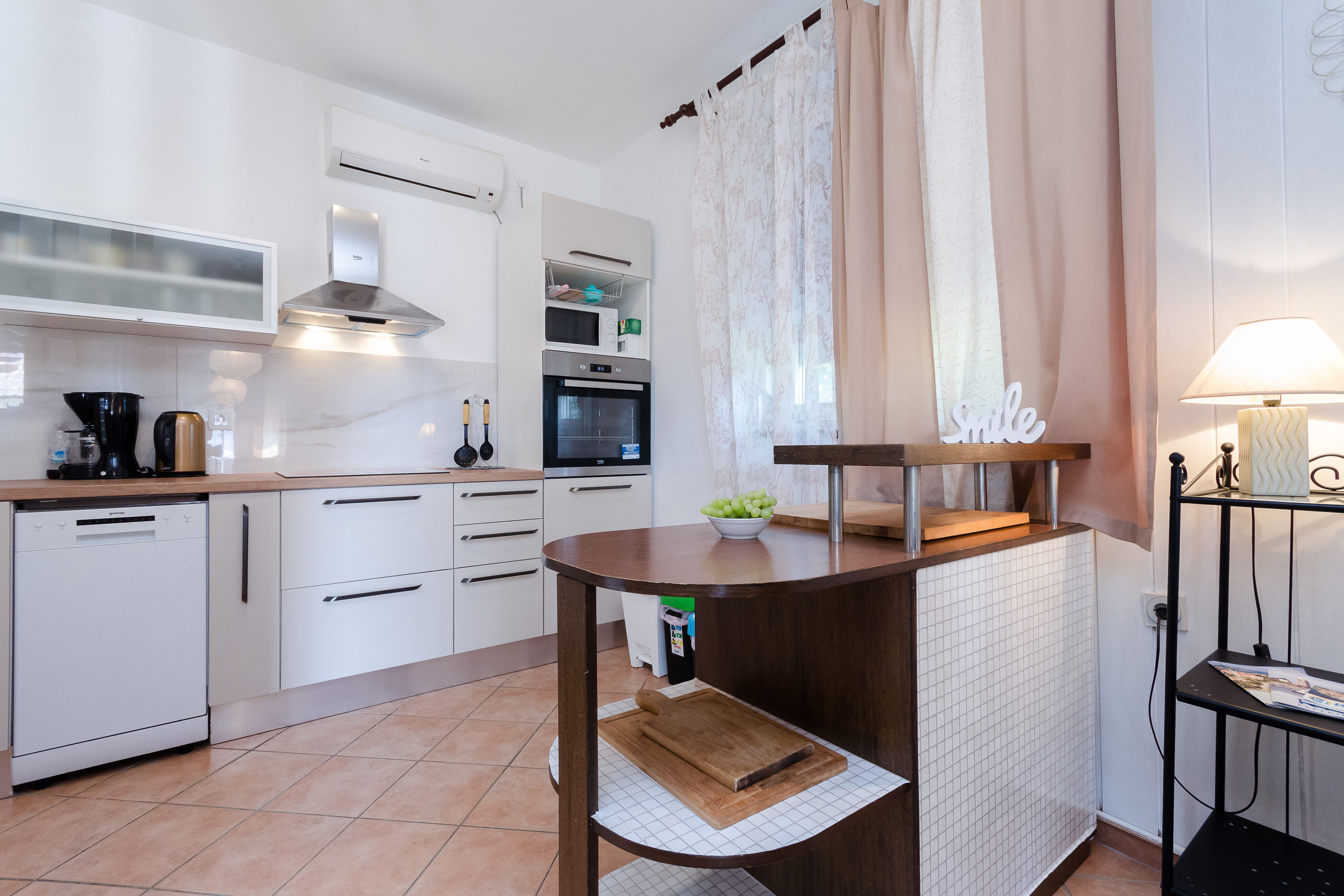 Apartments Vesna 81421-A1