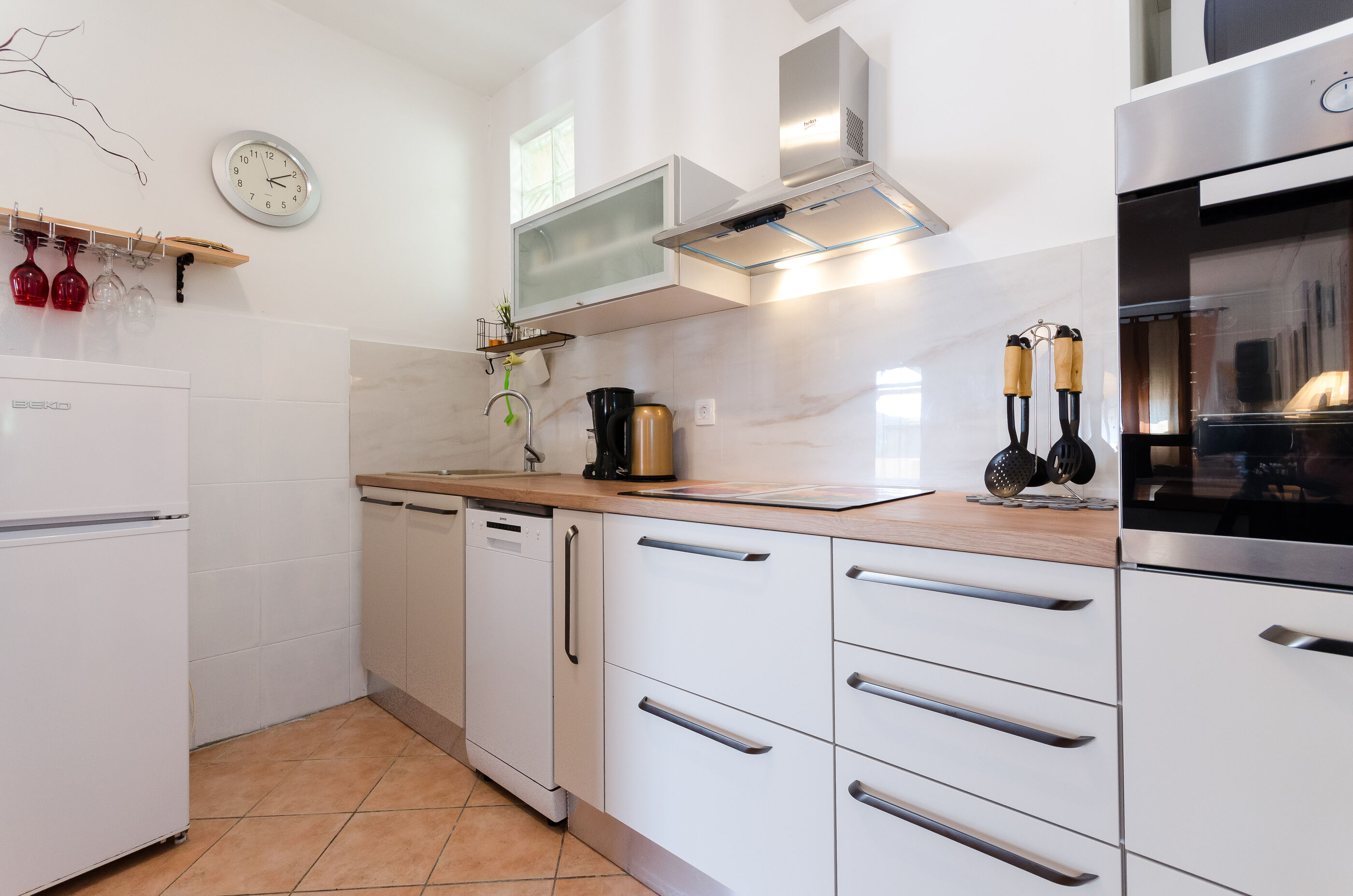 Apartments Vesna 81421-A1